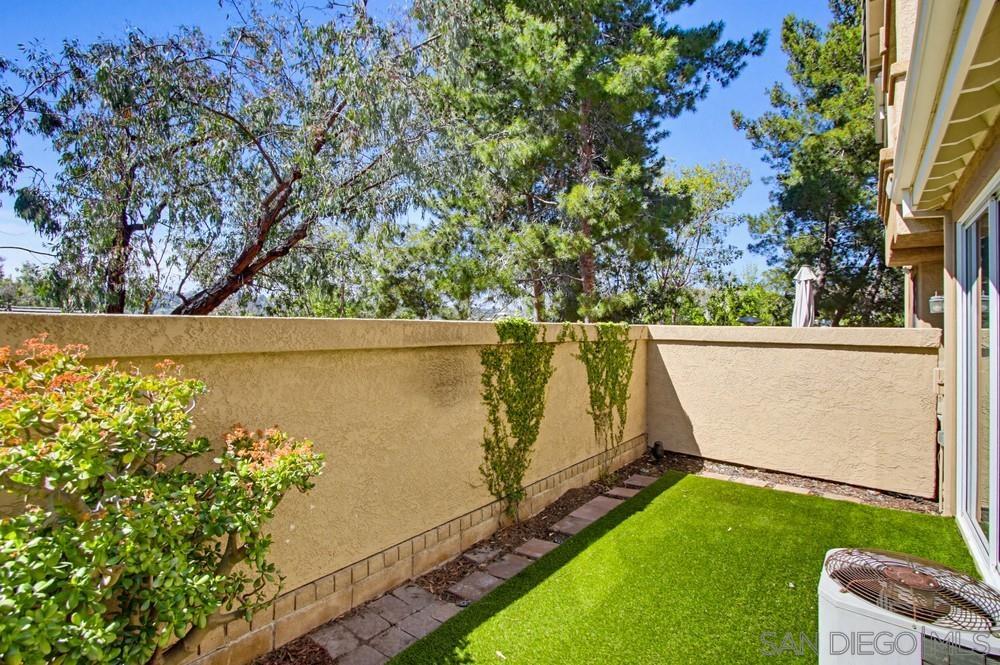 Detail Gallery Image 42 of 46 For 12466  Ruette Alliante, San Diego,  CA 92130 - 2 Beds | 2/1 Baths