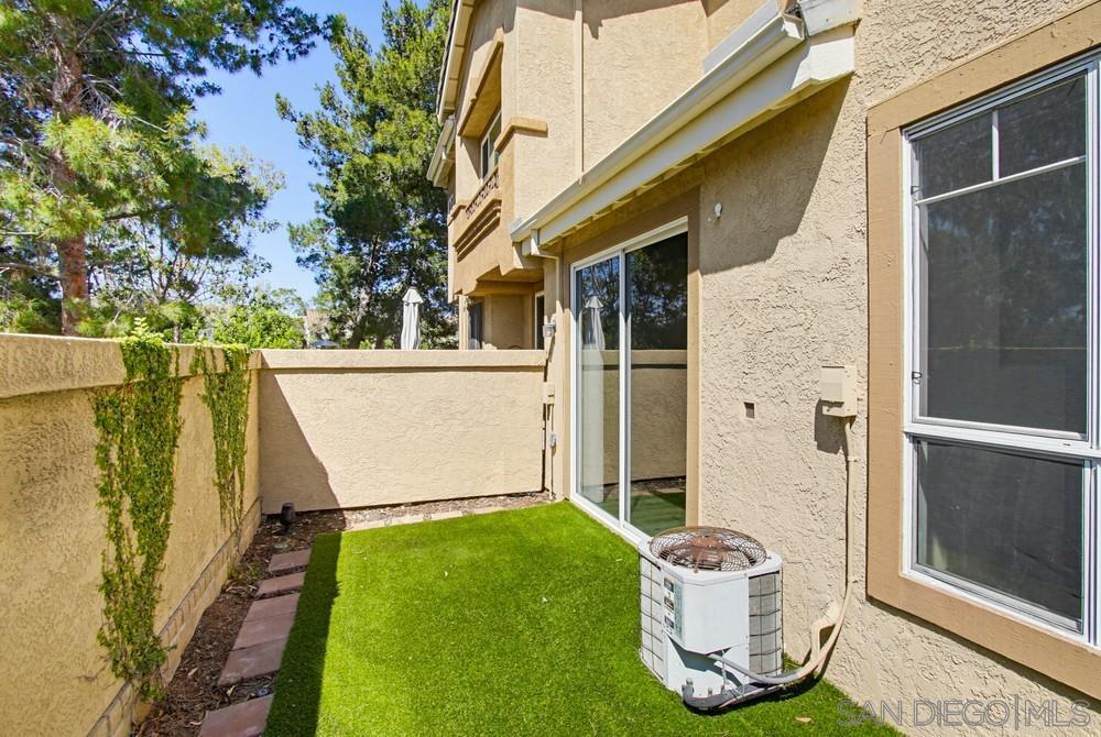 Detail Gallery Image 43 of 46 For 12466  Ruette Alliante, San Diego,  CA 92130 - 2 Beds | 2/1 Baths