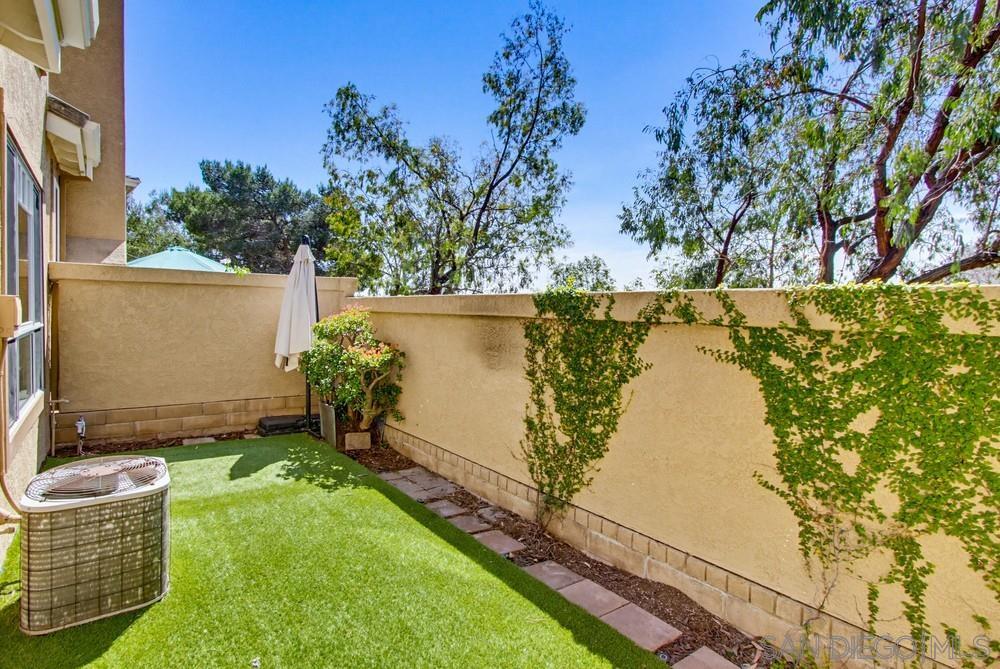 Detail Gallery Image 45 of 46 For 12466  Ruette Alliante, San Diego,  CA 92130 - 2 Beds | 2/1 Baths