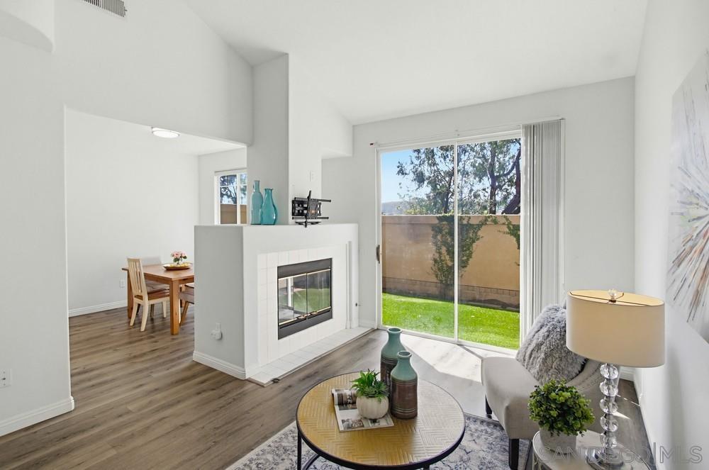 Detail Gallery Image 8 of 46 For 12466  Ruette Alliante, San Diego,  CA 92130 - 2 Beds | 2/1 Baths