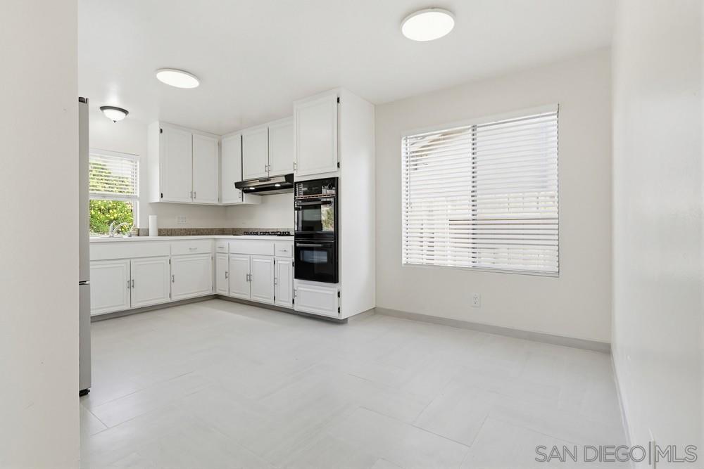 Detail Gallery Image 7 of 38 For 12878  Elmfield Lane, Poway,  CA 92064 - 4 Beds | 2 Baths