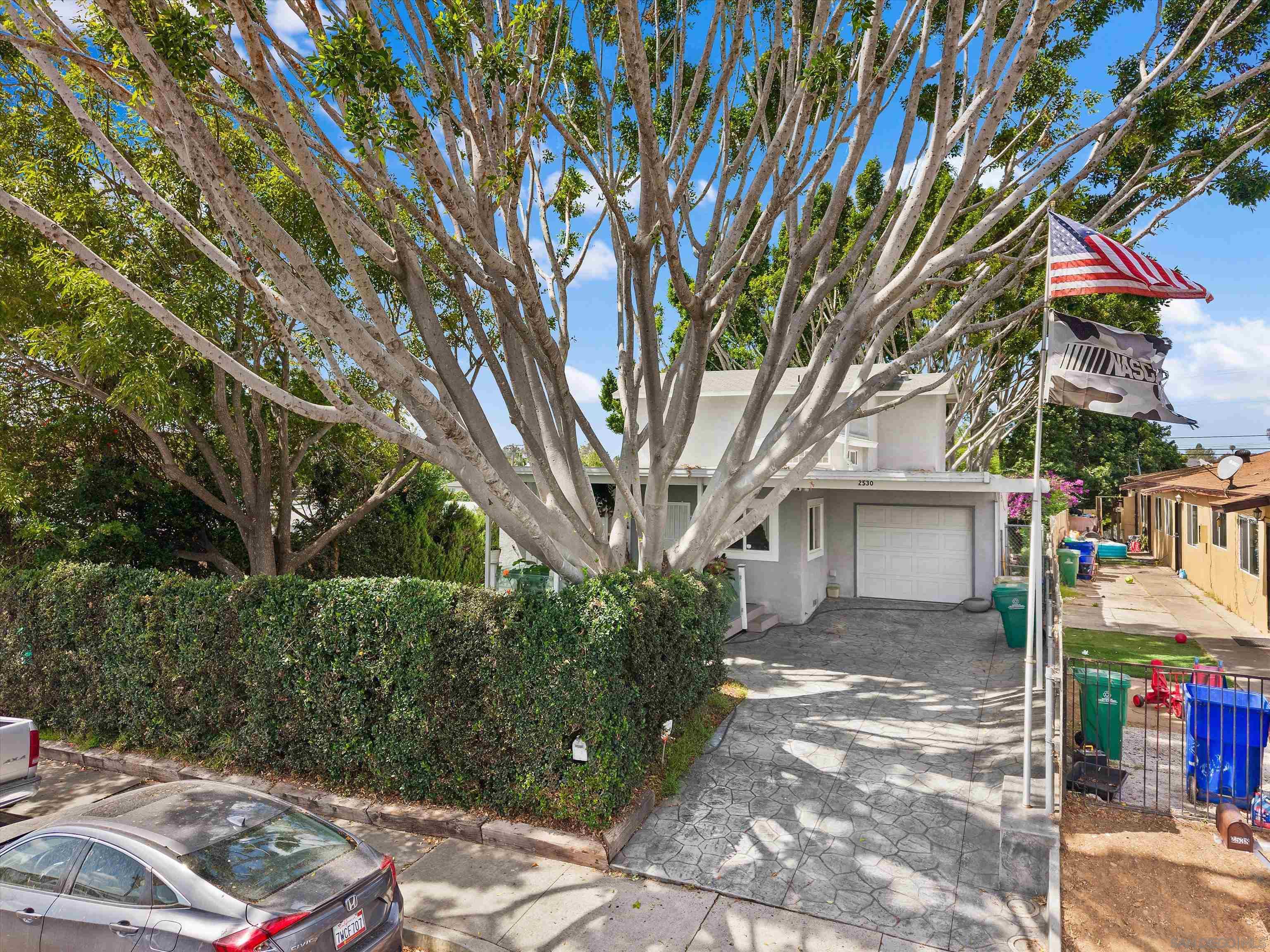 Front Image Thumbnail for SD260007796