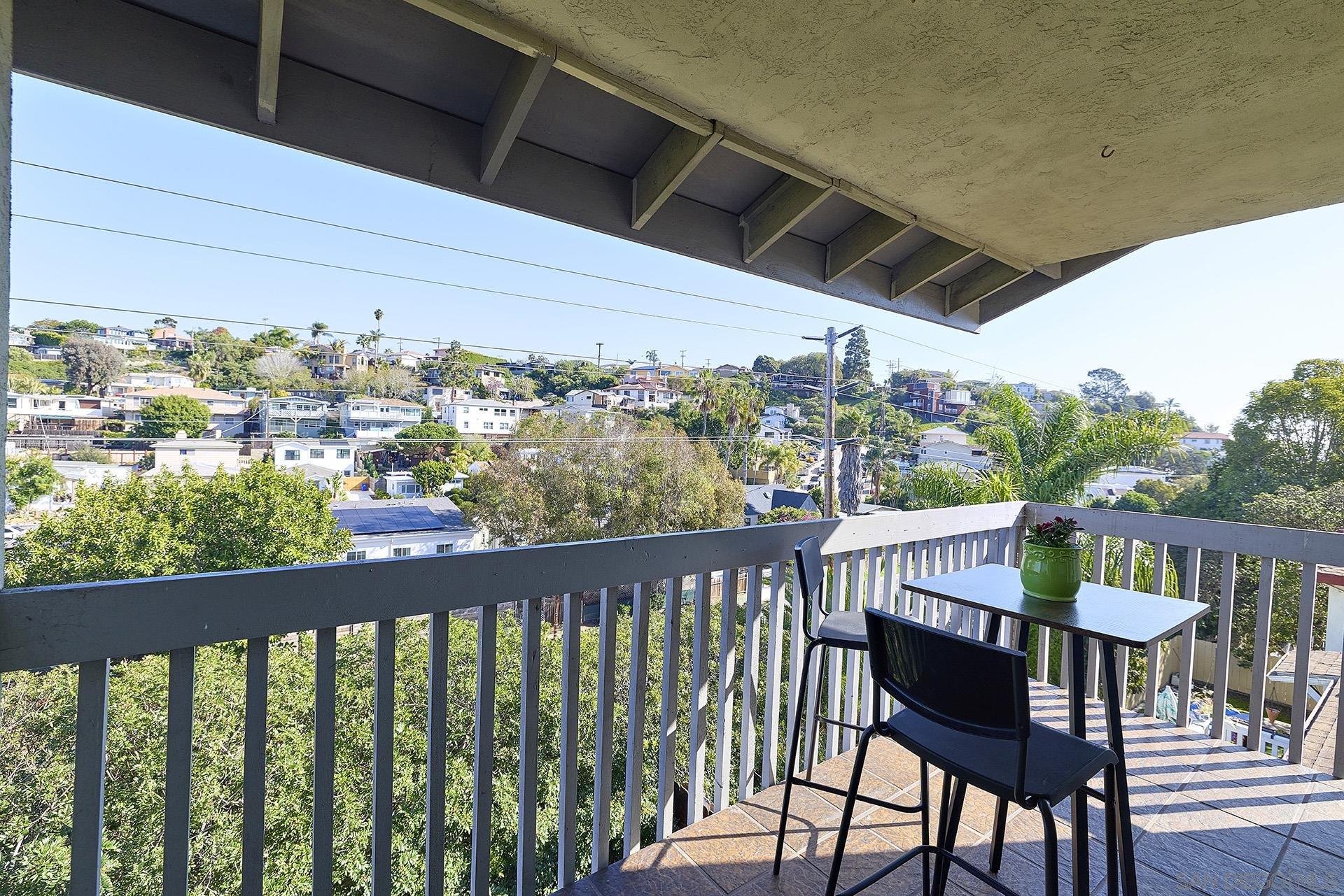 Detail Gallery Image 19 of 21 For 3550  Wawona, San Diego,  CA 92106 - 3 Beds | 2/1 Baths