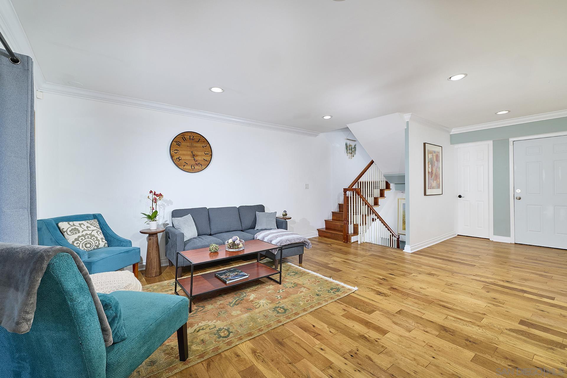 Detail Gallery Image 3 of 21 For 3550  Wawona, San Diego,  CA 92106 - 3 Beds | 2/1 Baths