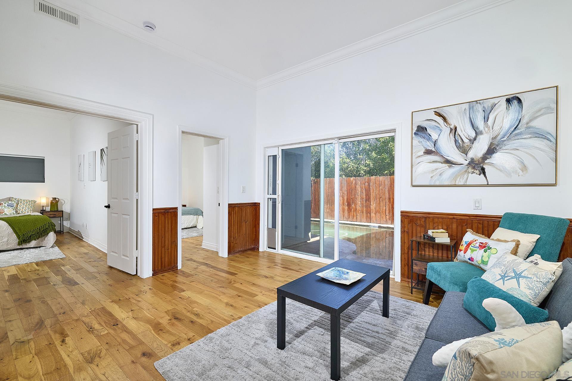 Detail Gallery Image 7 of 21 For 3550  Wawona, San Diego,  CA 92106 - 3 Beds | 2/1 Baths