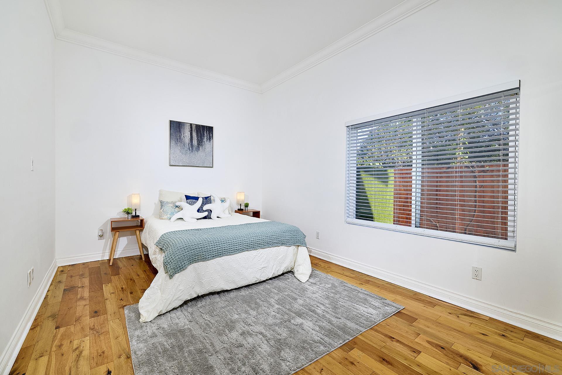 Detail Gallery Image 9 of 21 For 3550  Wawona, San Diego,  CA 92106 - 3 Beds | 2/1 Baths