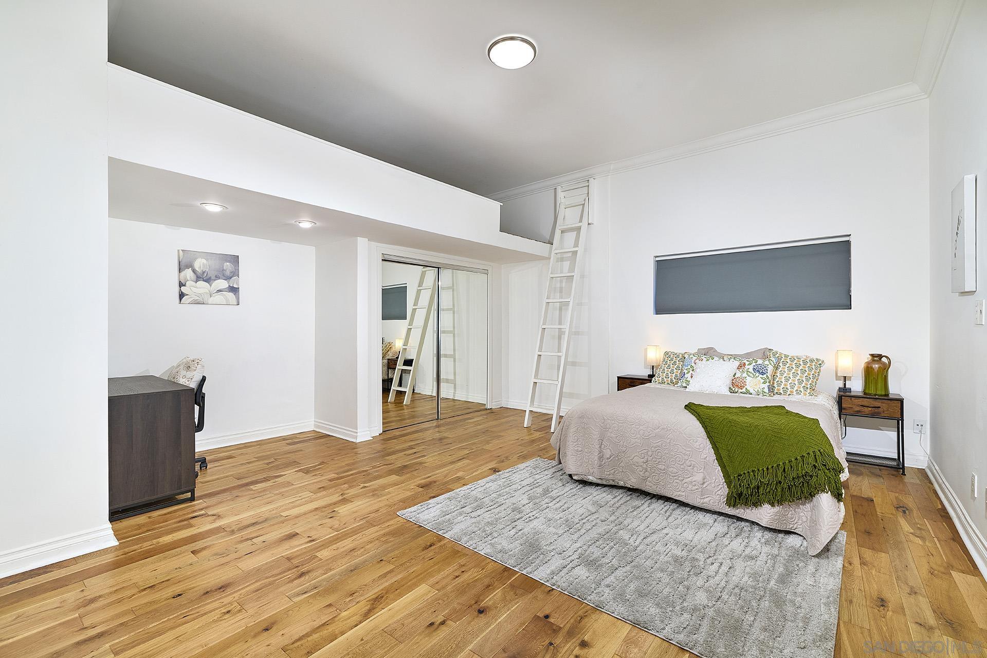 Detail Gallery Image 10 of 21 For 3550  Wawona, San Diego,  CA 92106 - 3 Beds | 2/1 Baths