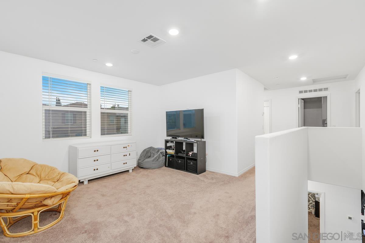 Detail Gallery Image 14 of 45 For 36588  Diego Springs, Murrieta,  CA 92563 - 5 Beds | 3 Baths