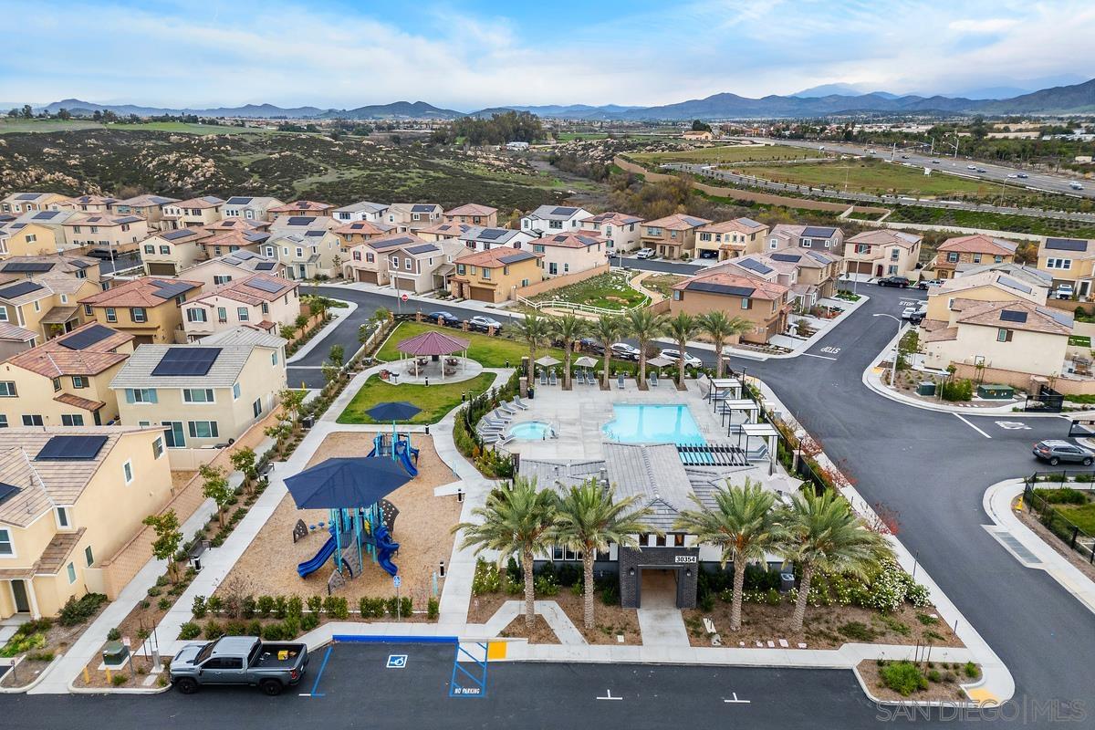 Detail Gallery Image 40 of 45 For 36588  Diego Springs, Murrieta,  CA 92563 - 5 Beds | 3 Baths