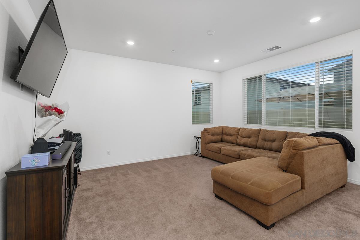 Detail Gallery Image 9 of 45 For 36588  Diego Springs, Murrieta,  CA 92563 - 5 Beds | 3 Baths