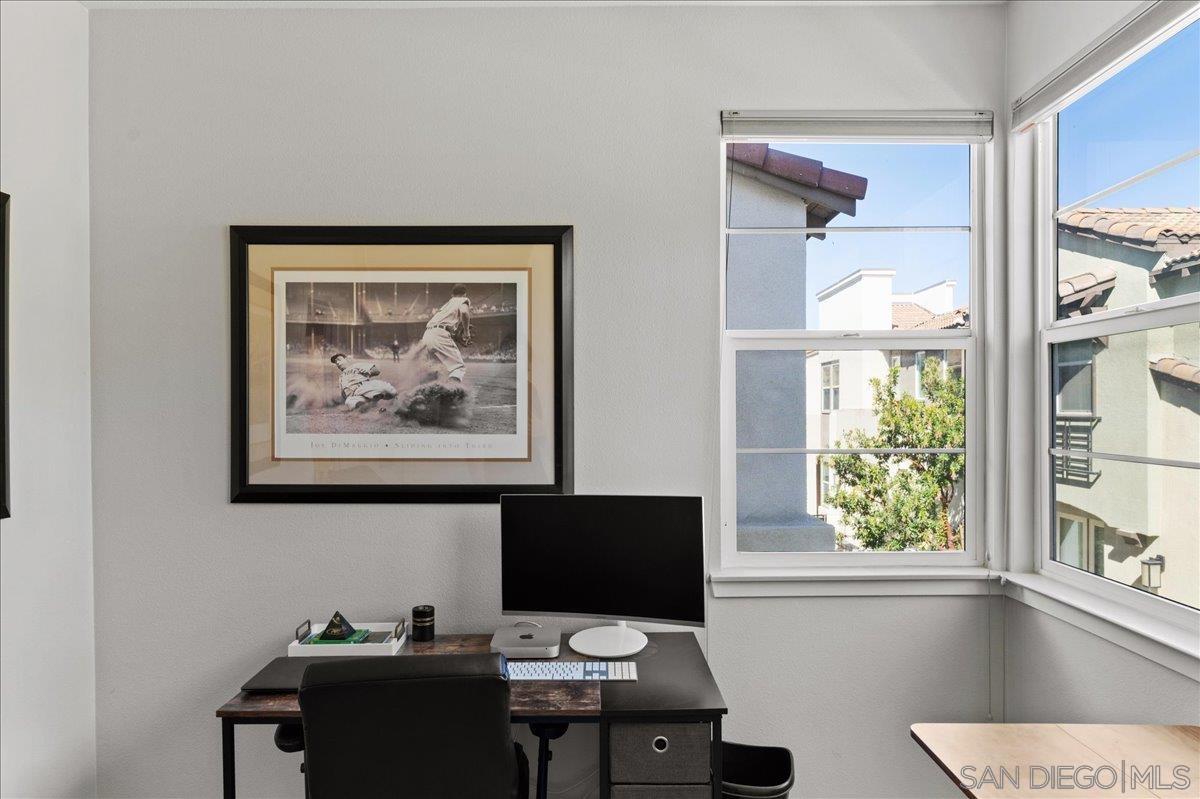 Detail Gallery Image 25 of 51 For 11062  Renewal Dr, Rancho Cucamonga,  CA 91730 - 4 Beds | 3/1 Baths