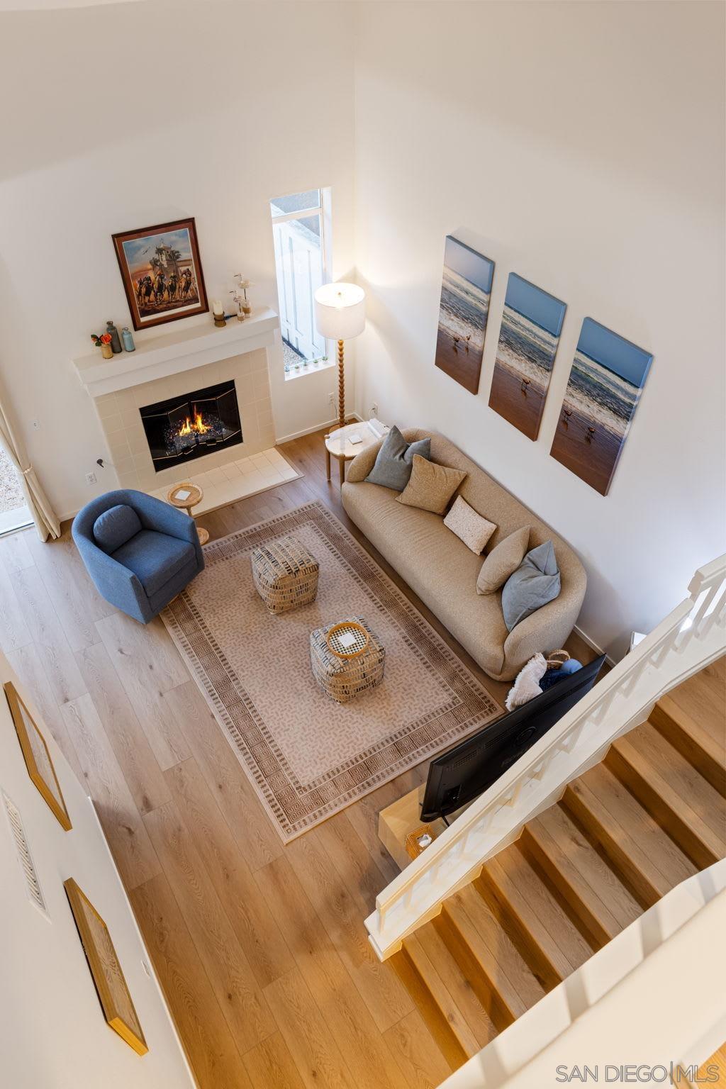 Detail Gallery Image 21 of 42 For 3876  Creststone, San Diego,  CA 92130 - 2 Beds | 2/1 Baths