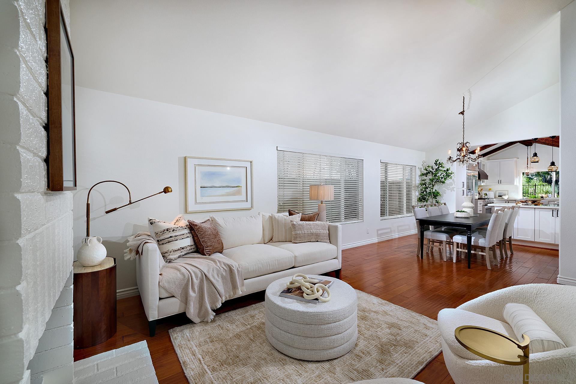 Detail Gallery Image 2 of 44 For 10585  Canyon Lake, San Diego,  CA 92131 - 6 Beds | 3/1 Baths