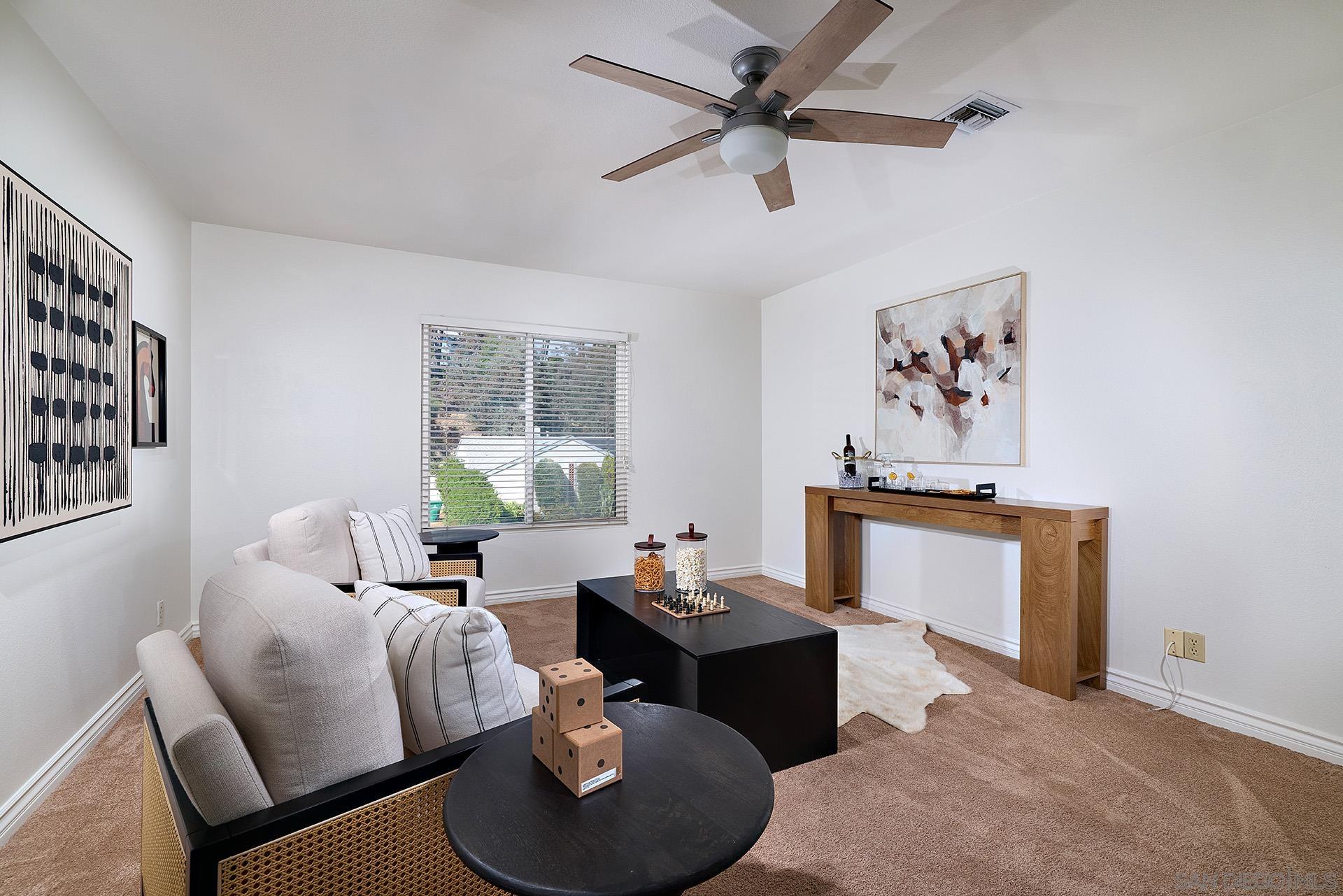 Detail Gallery Image 22 of 44 For 10585  Canyon Lake, San Diego,  CA 92131 - 6 Beds | 3/1 Baths