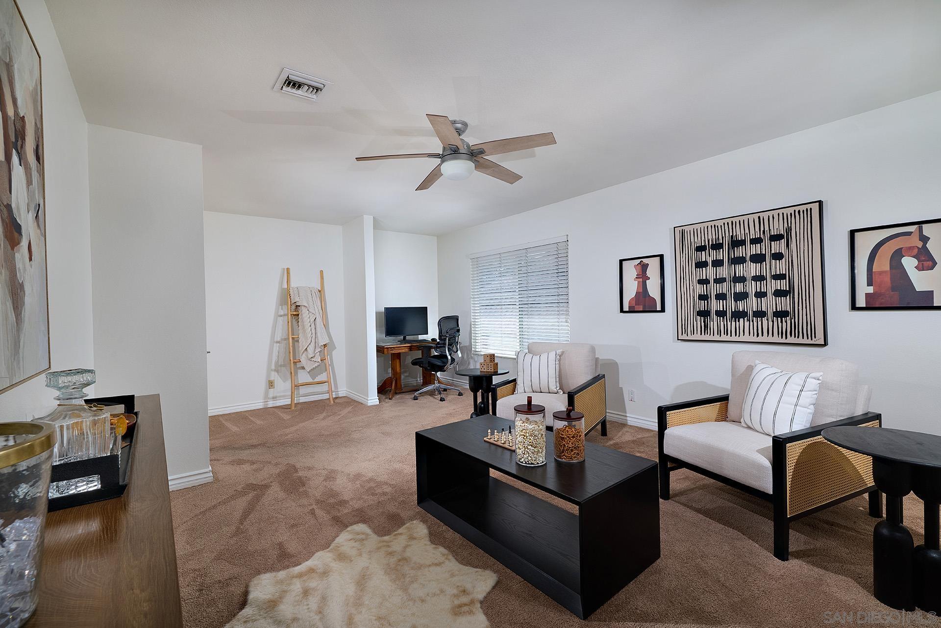 Detail Gallery Image 23 of 44 For 10585  Canyon Lake, San Diego,  CA 92131 - 6 Beds | 3/1 Baths