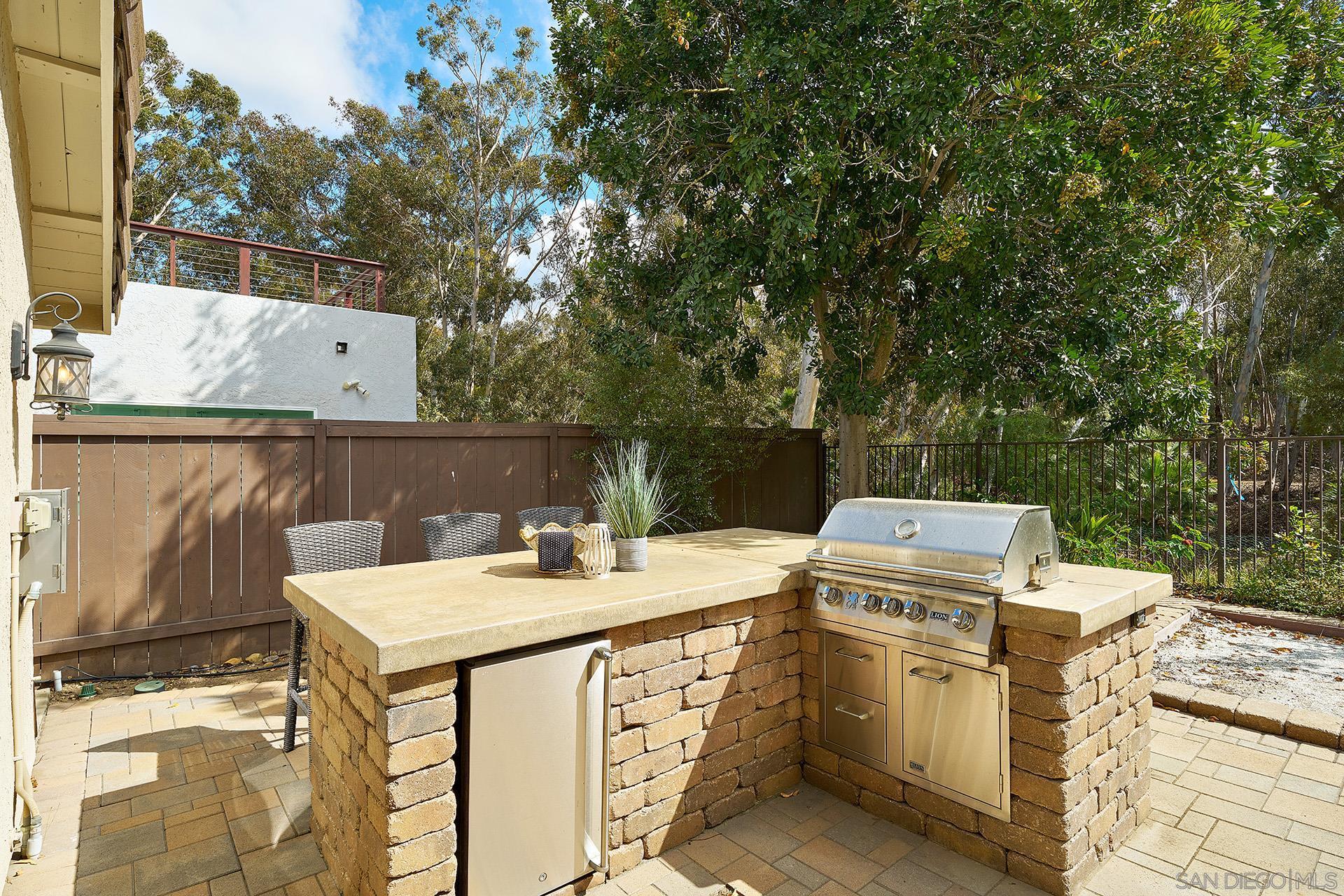 Detail Gallery Image 31 of 44 For 10585  Canyon Lake, San Diego,  CA 92131 - 6 Beds | 3/1 Baths