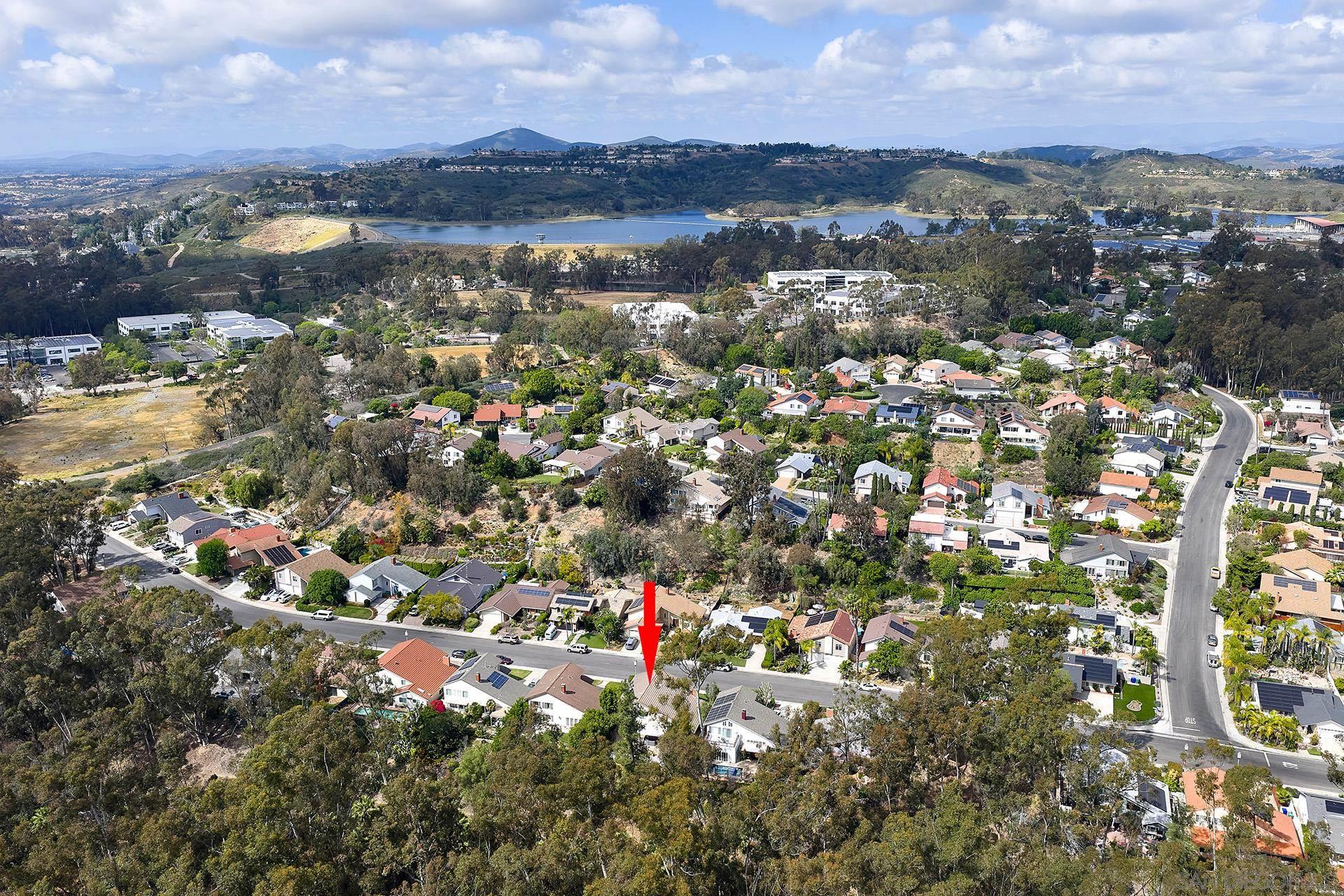 Detail Gallery Image 38 of 44 For 10585  Canyon Lake, San Diego,  CA 92131 - 6 Beds | 3/1 Baths