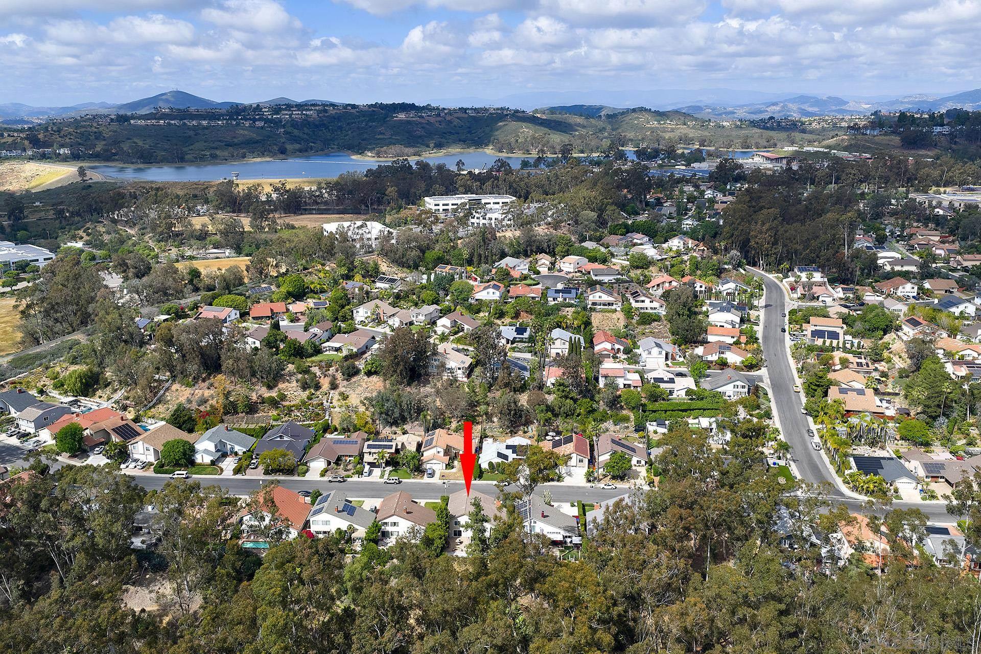 Detail Gallery Image 40 of 44 For 10585  Canyon Lake, San Diego,  CA 92131 - 6 Beds | 3/1 Baths