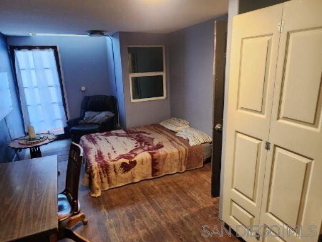 Detail Gallery Image 16 of 19 For 4862  Voltaire, San Diego,  CA 92107 - 5 Beds | 3/1 Baths