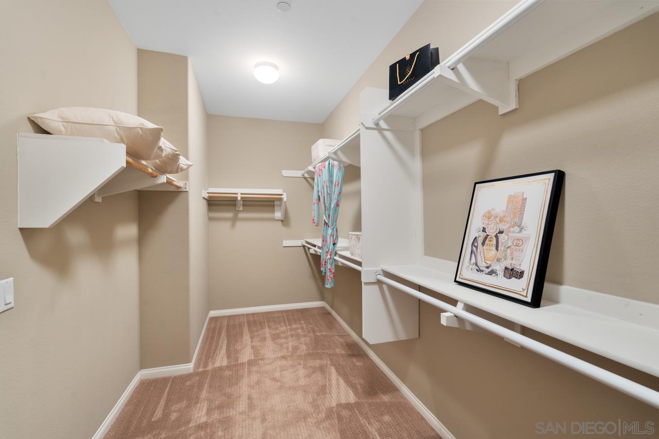 Detail Gallery Image 17 of 33 For 943  Tucana, San Marcos,  CA 92078 - 5 Beds | 4 Baths