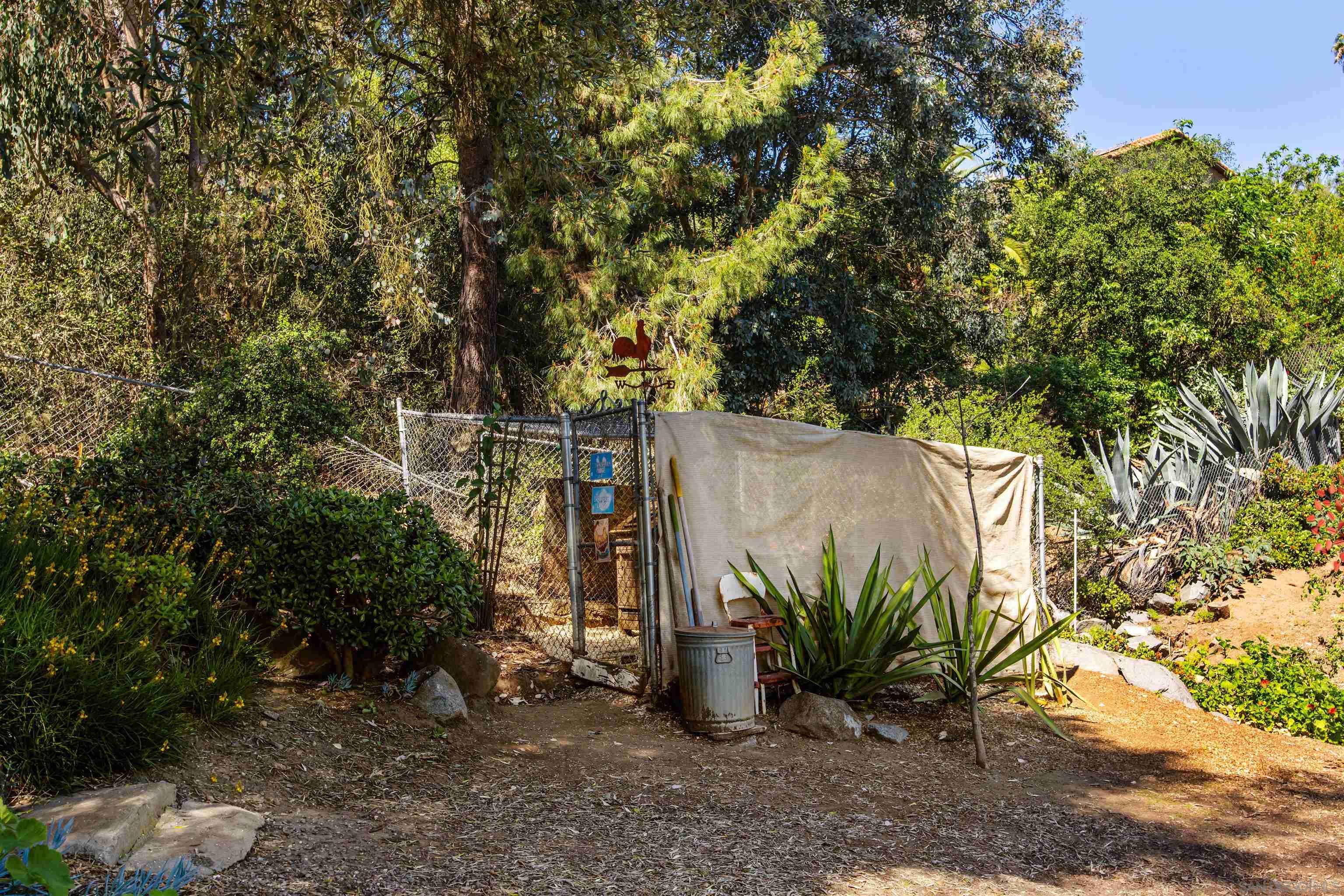 Detail Gallery Image 45 of 67 For 28808  Mountain Meadow, Escondido,  CA 92026 - 3 Beds | 2/1 Baths