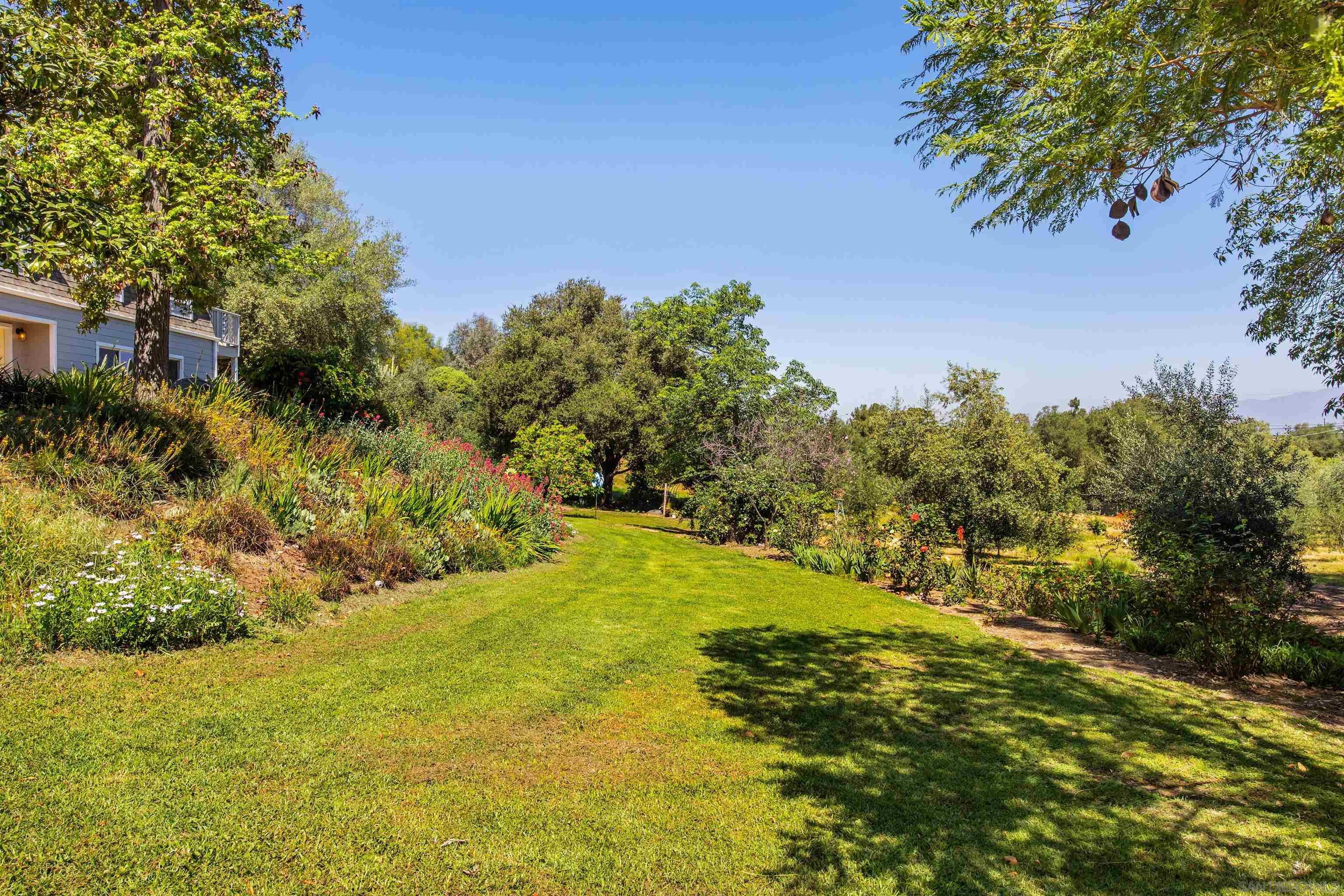 Detail Gallery Image 53 of 67 For 28808  Mountain Meadow, Escondido,  CA 92026 - 3 Beds | 2/1 Baths