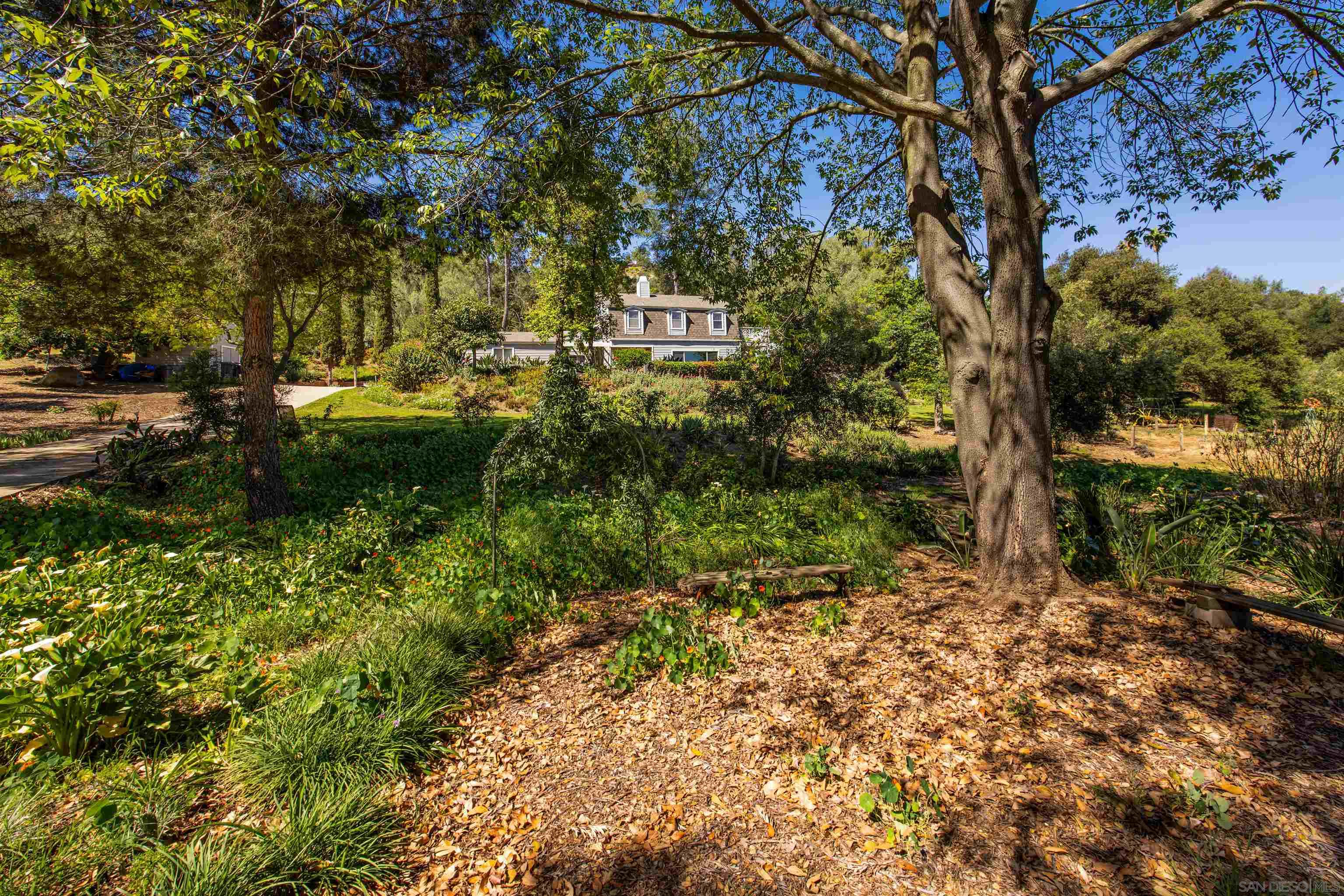 Detail Gallery Image 56 of 67 For 28808  Mountain Meadow, Escondido,  CA 92026 - 3 Beds | 2/1 Baths