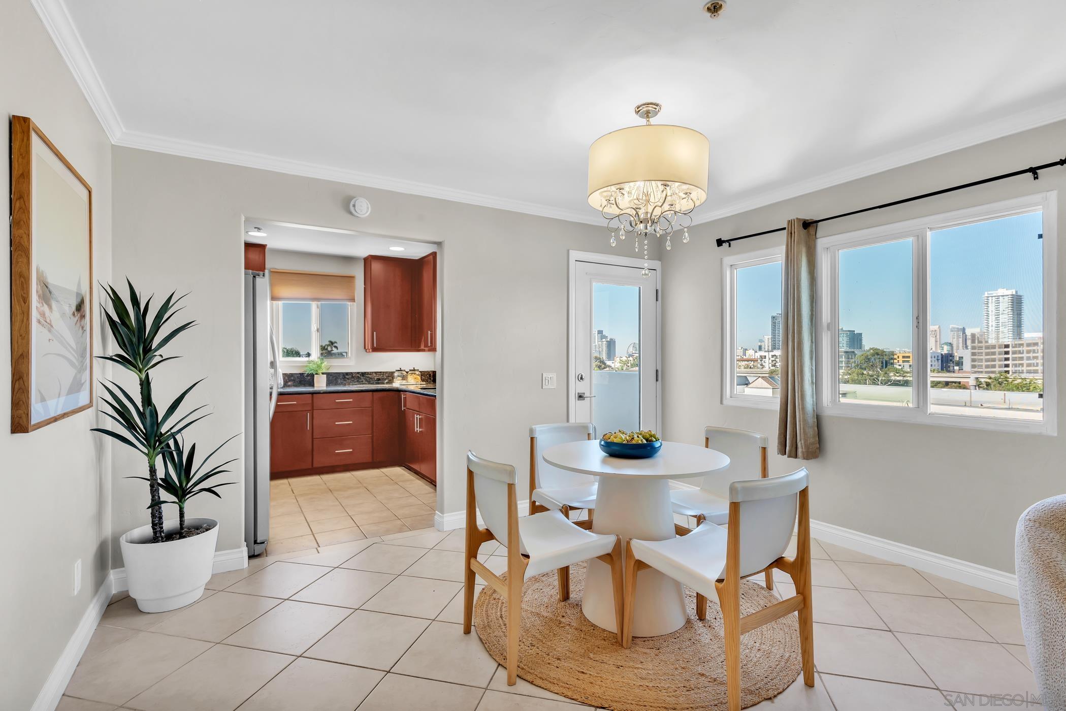 Front Image Thumbnail for SD260007818