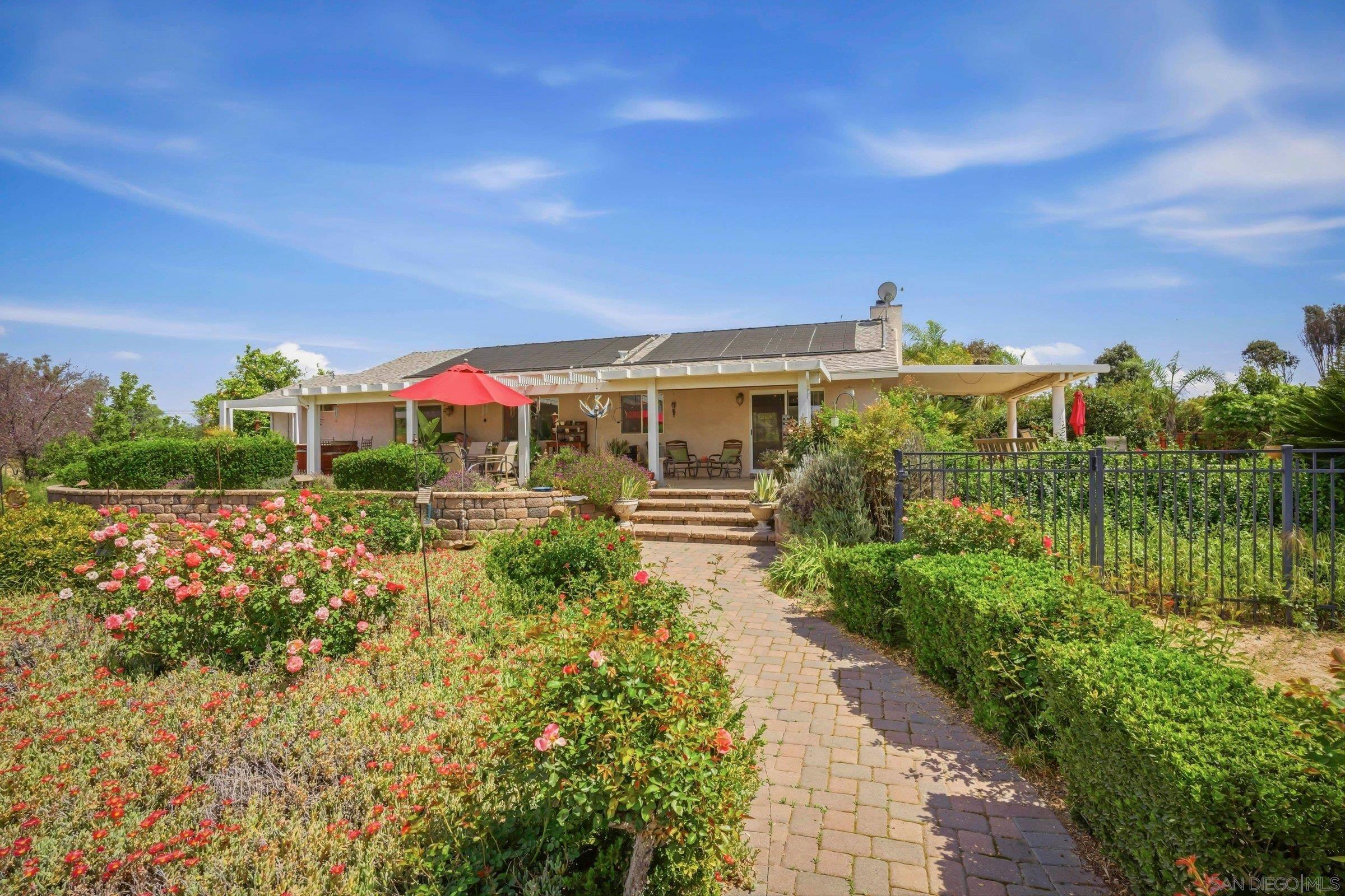 Detail Gallery Image 22 of 41 For 2417  Robertson, Ramona,  CA 92065 - 4 Beds | 2 Baths