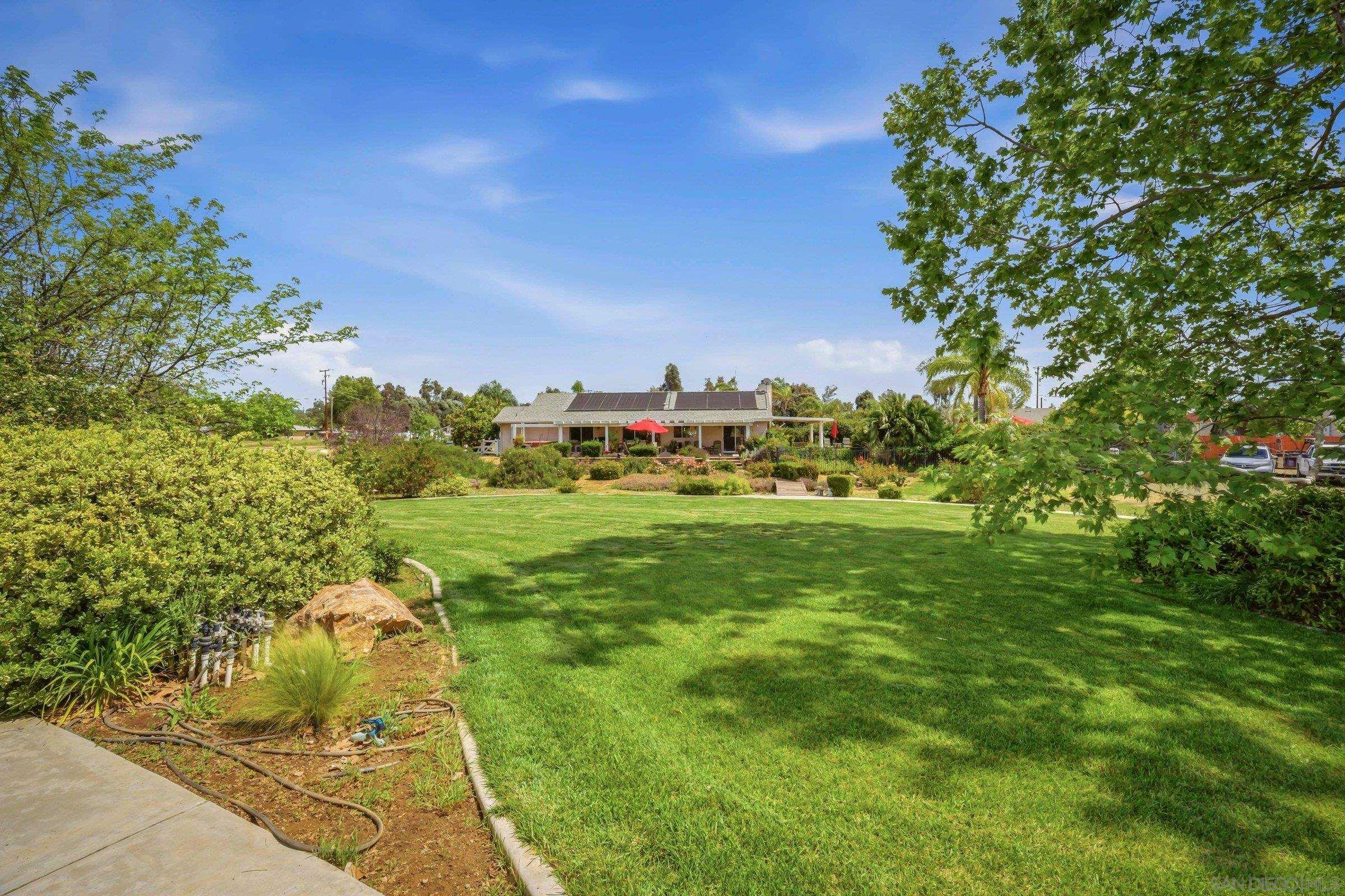 Detail Gallery Image 25 of 41 For 2417  Robertson, Ramona,  CA 92065 - 4 Beds | 2 Baths