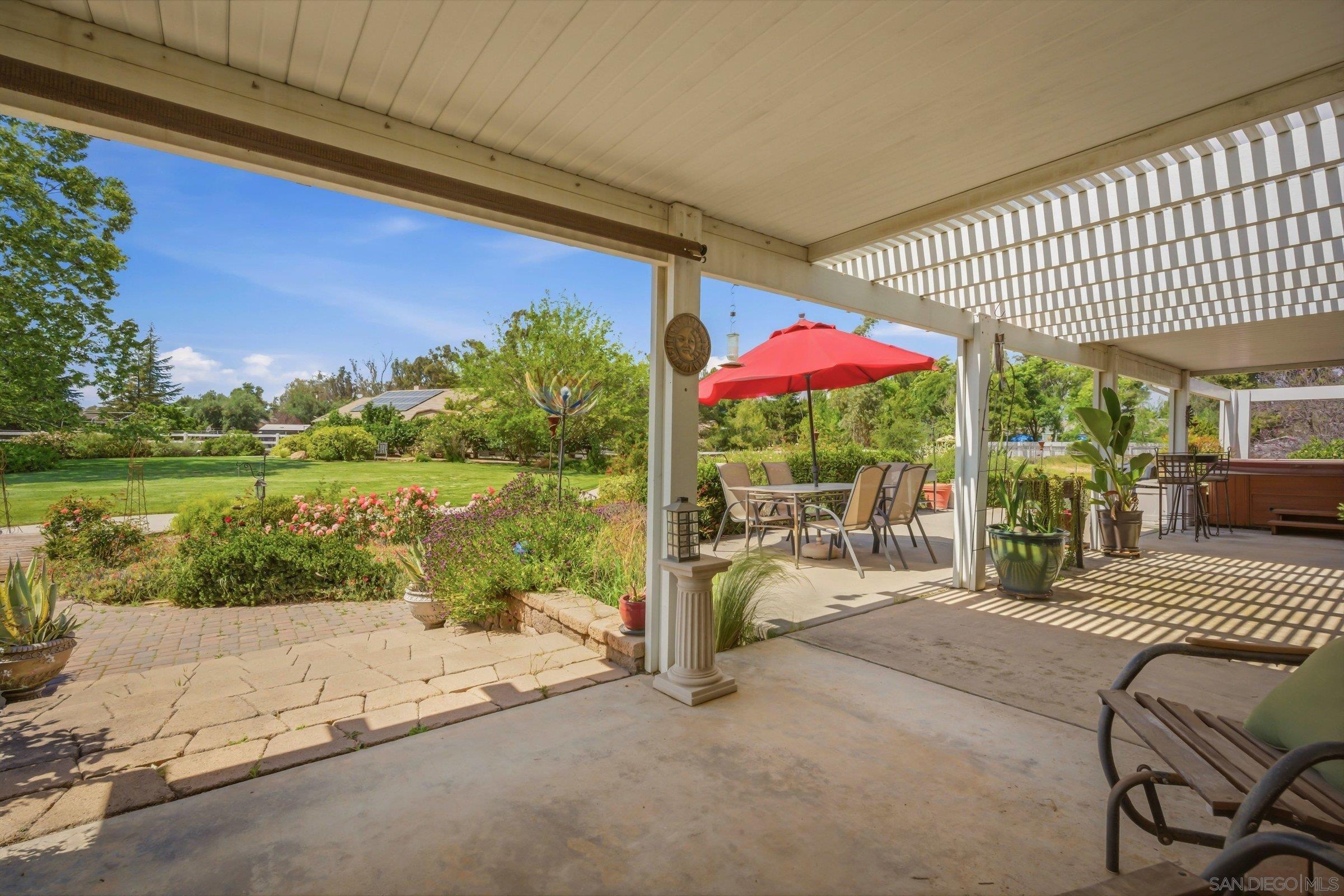Detail Gallery Image 28 of 41 For 2417  Robertson, Ramona,  CA 92065 - 4 Beds | 2 Baths