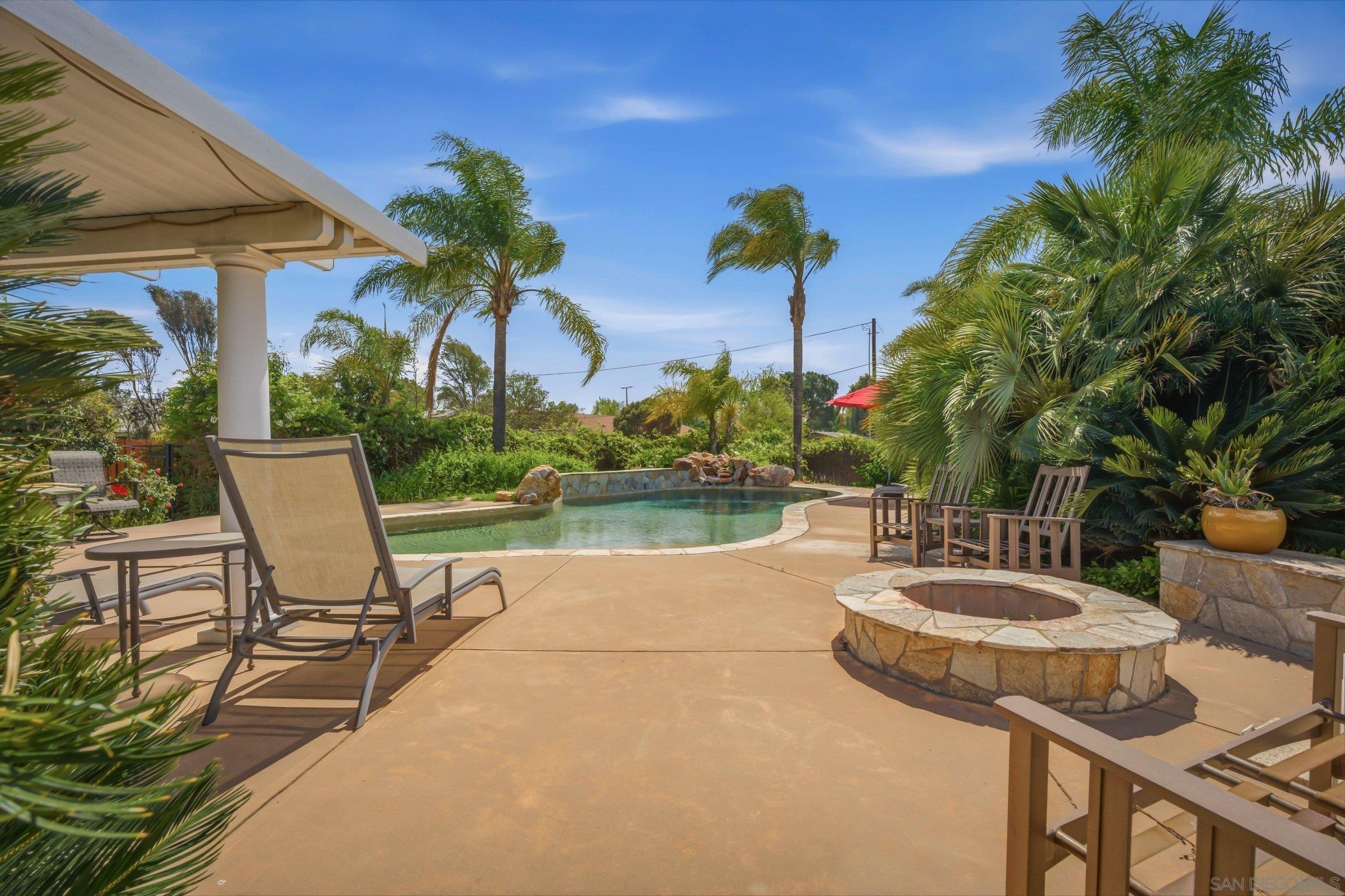 Detail Gallery Image 29 of 41 For 2417  Robertson, Ramona,  CA 92065 - 4 Beds | 2 Baths