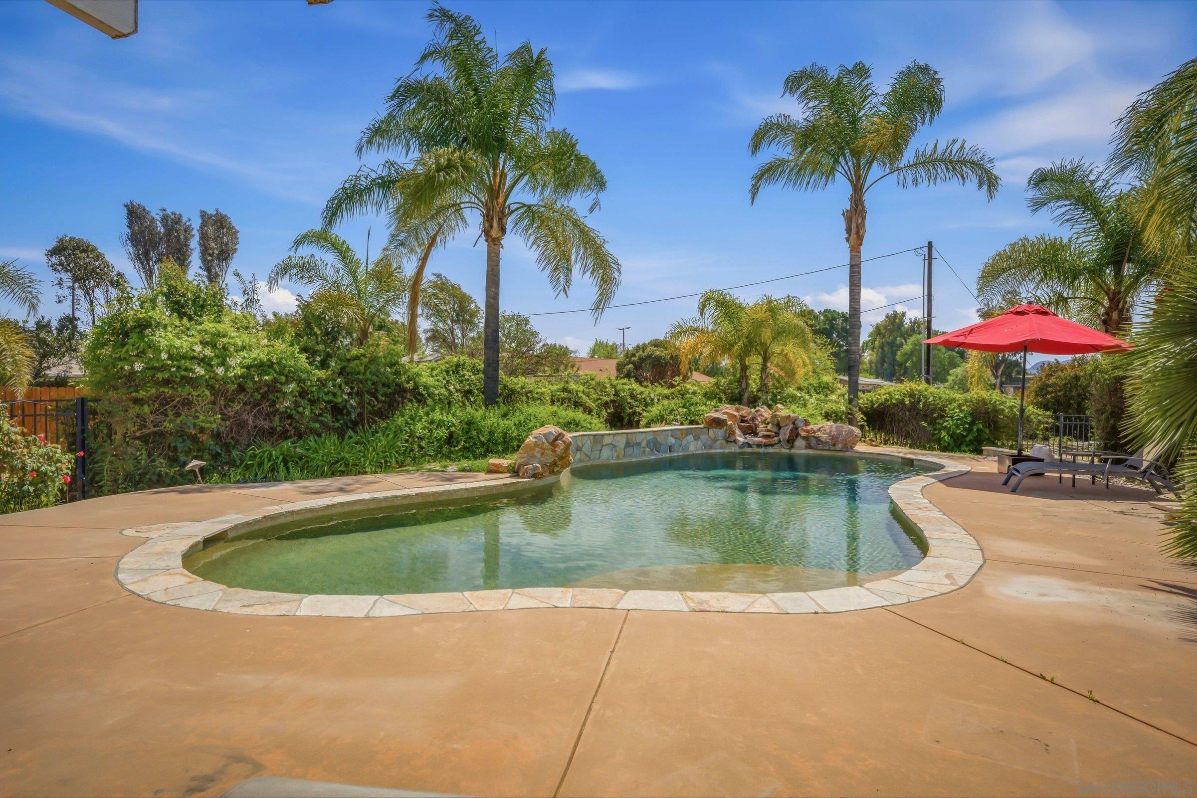 Detail Gallery Image 31 of 41 For 2417  Robertson, Ramona,  CA 92065 - 4 Beds | 2 Baths