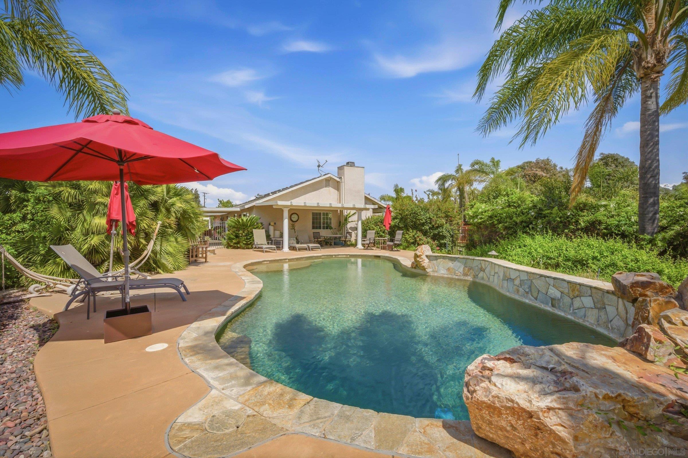 Detail Gallery Image 33 of 41 For 2417  Robertson, Ramona,  CA 92065 - 4 Beds | 2 Baths