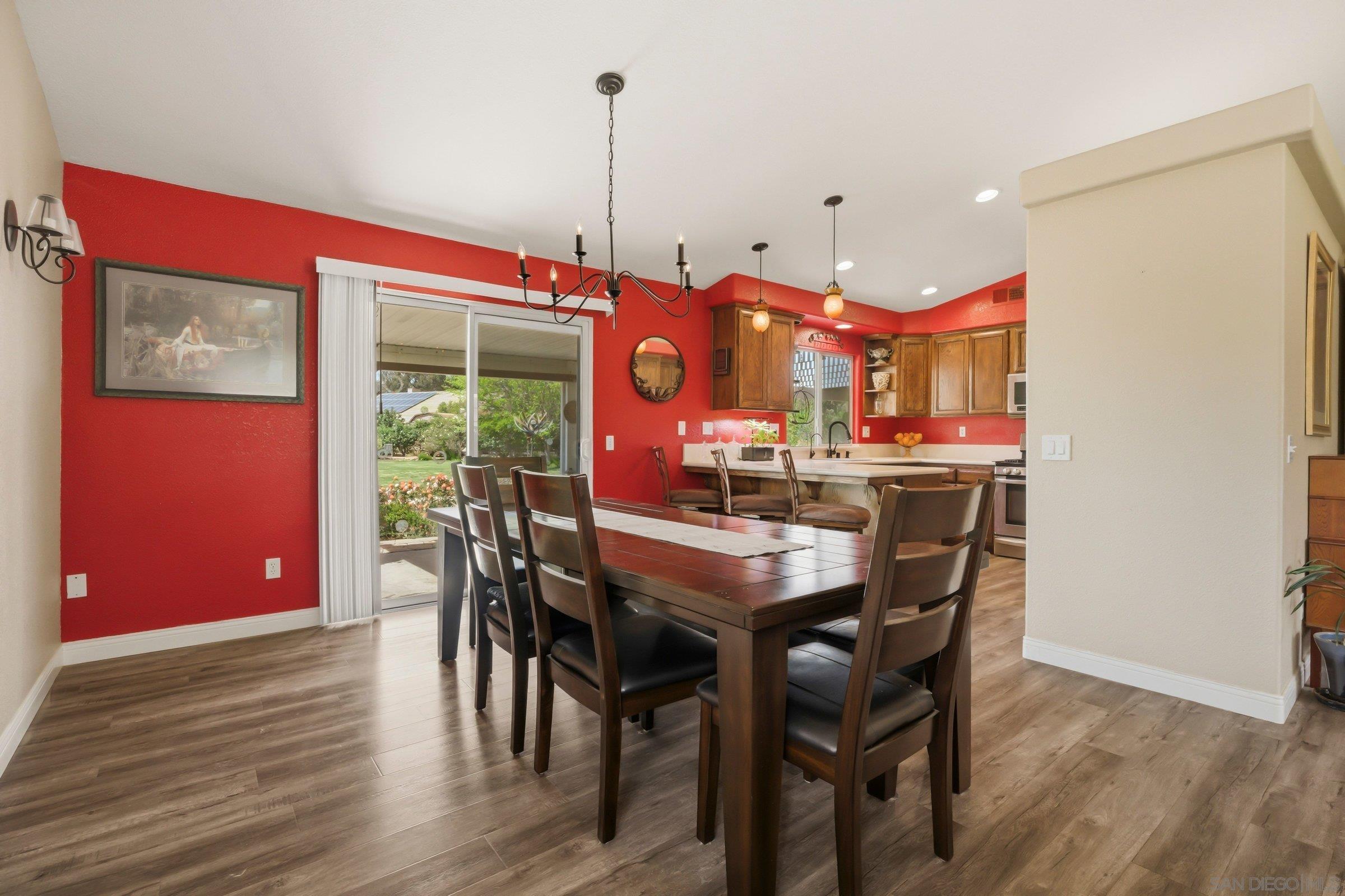 Detail Gallery Image 8 of 41 For 2417  Robertson, Ramona,  CA 92065 - 4 Beds | 2 Baths