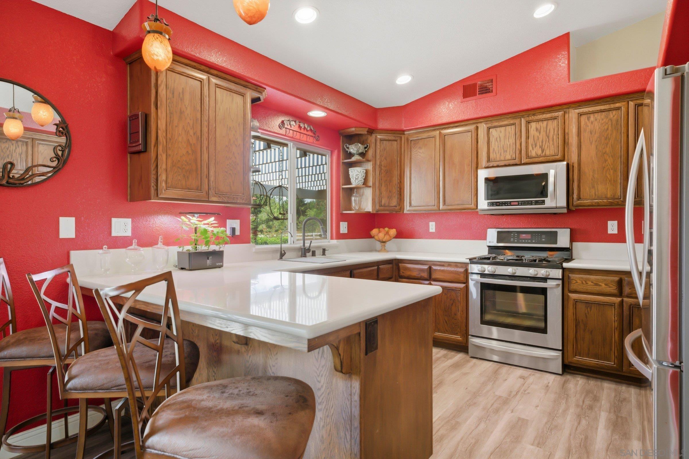 Detail Gallery Image 9 of 41 For 2417  Robertson, Ramona,  CA 92065 - 4 Beds | 2 Baths