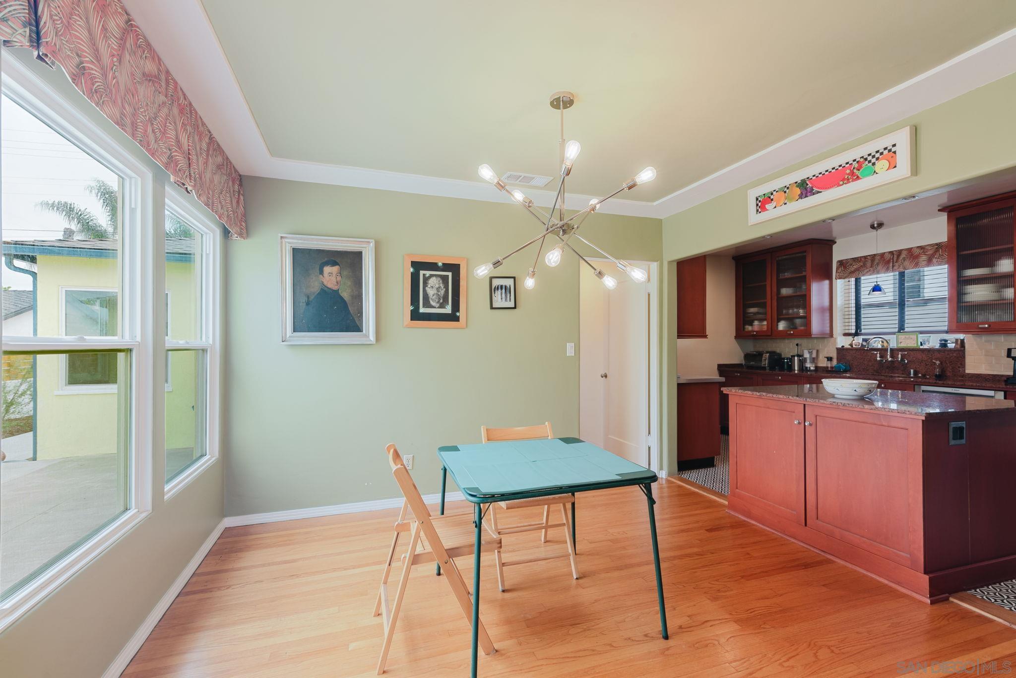 Detail Gallery Image 3 of 15 For 4575  Alice St., San Diego,  CA 92115 - 2 Beds | 2 Baths