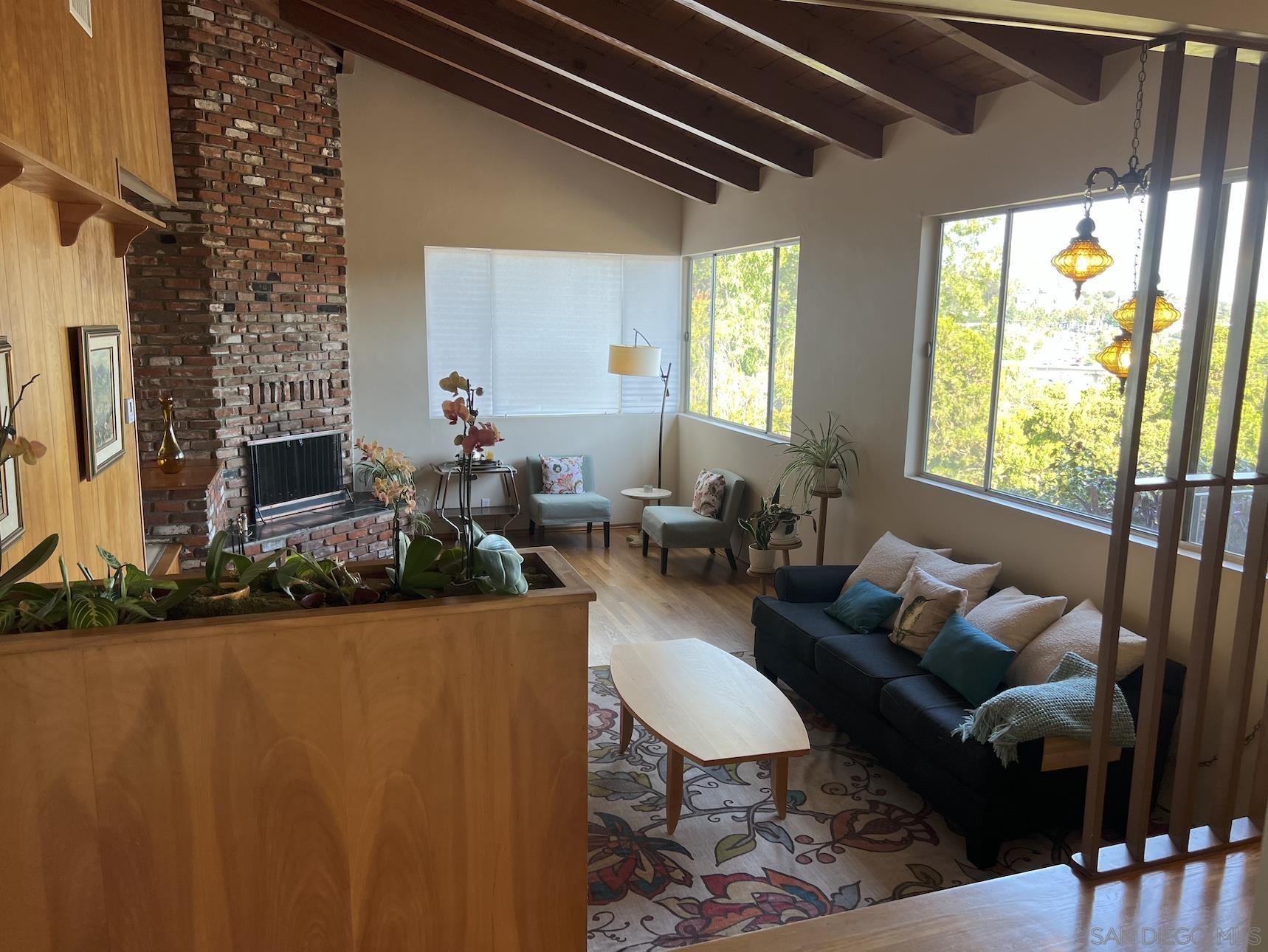 Detail Gallery Image 3 of 27 For 3958  Kenwood Dr, Spring Valley,  CA 91977 - 3 Beds | 2 Baths