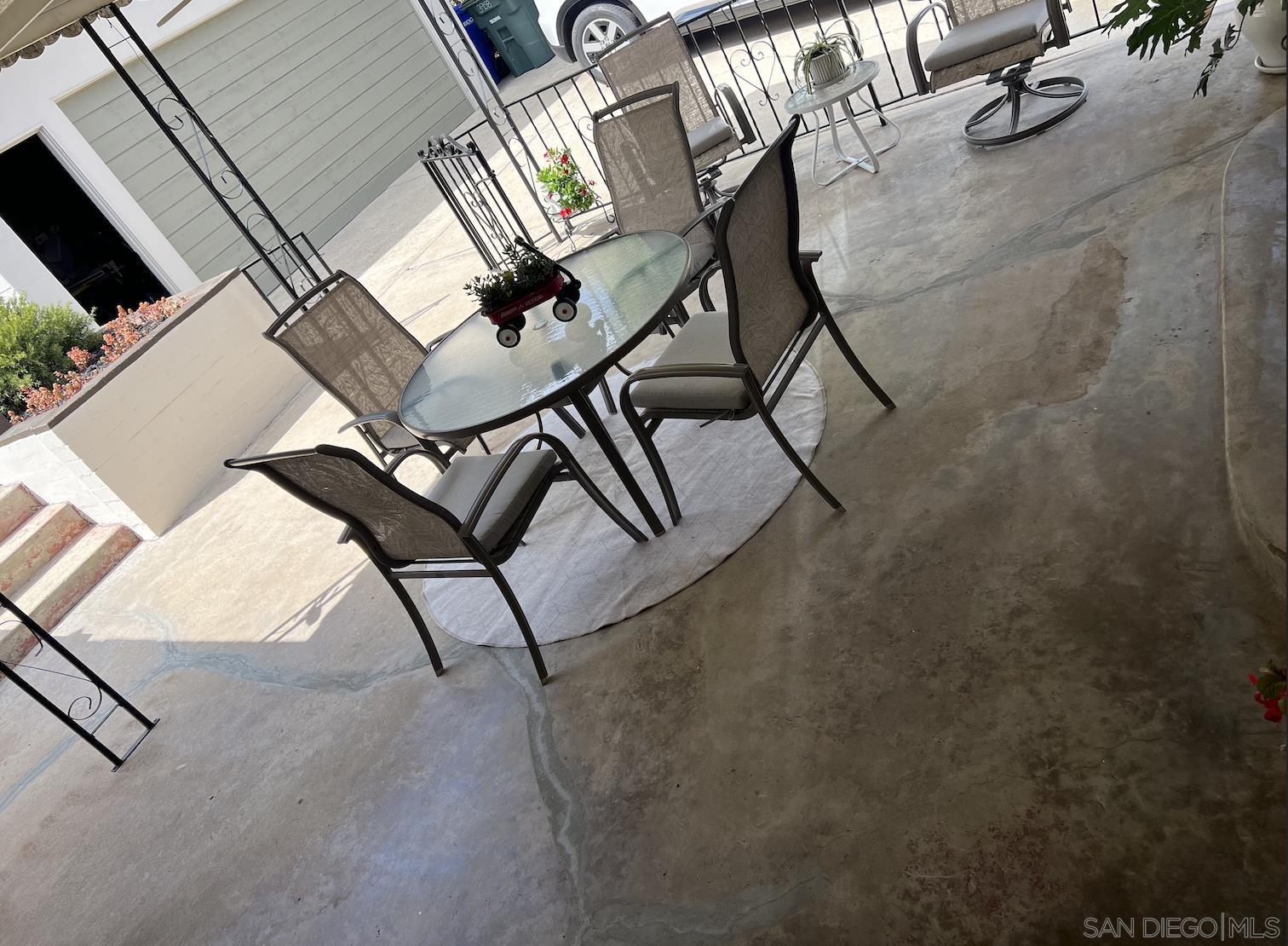 Detail Gallery Image 21 of 27 For 3958  Kenwood Dr, Spring Valley,  CA 91977 - 3 Beds | 2 Baths