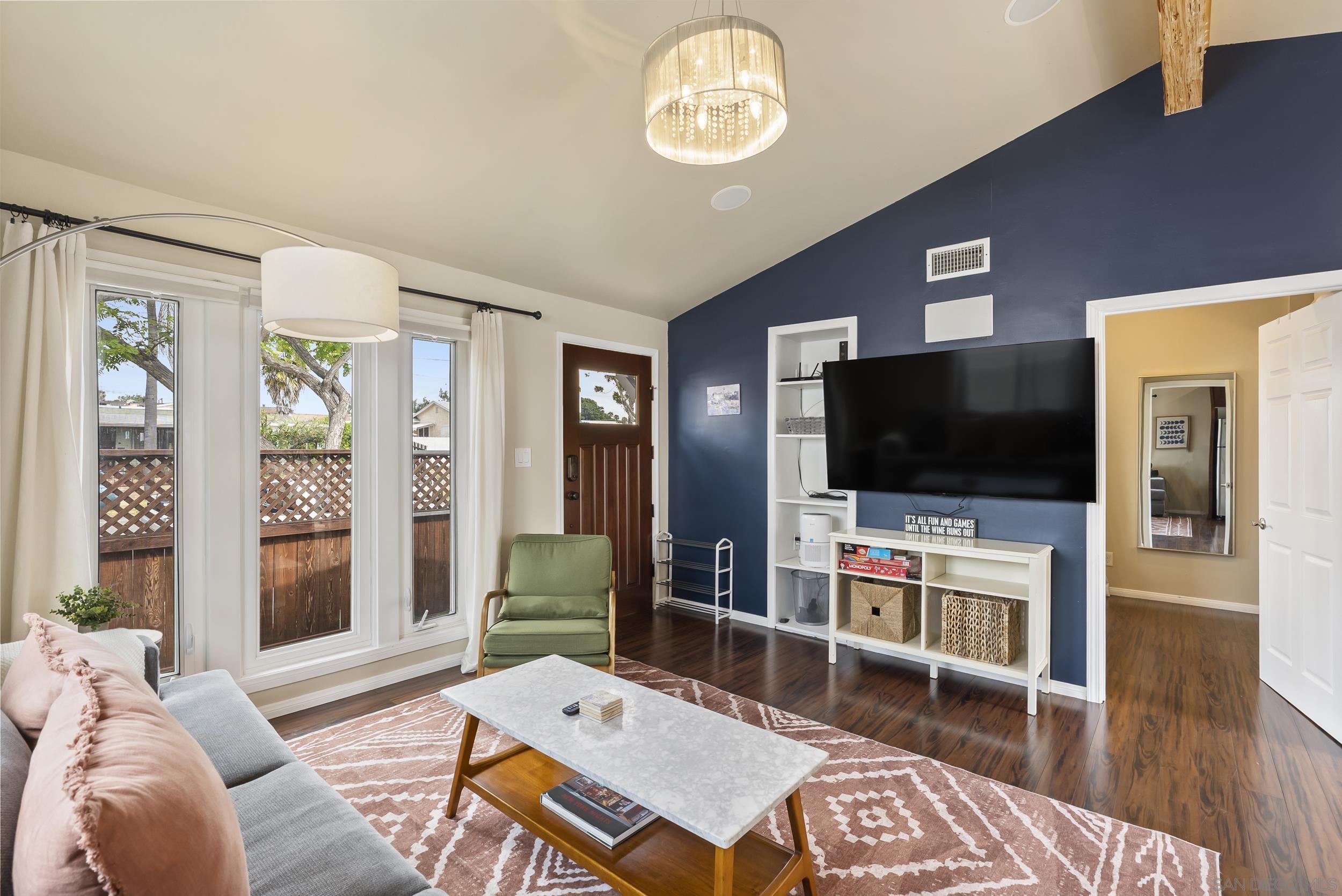 Detail Gallery Image 6 of 40 For 3679  Landis, San Diego,  CA 92104 - 2 Beds | 1 Baths