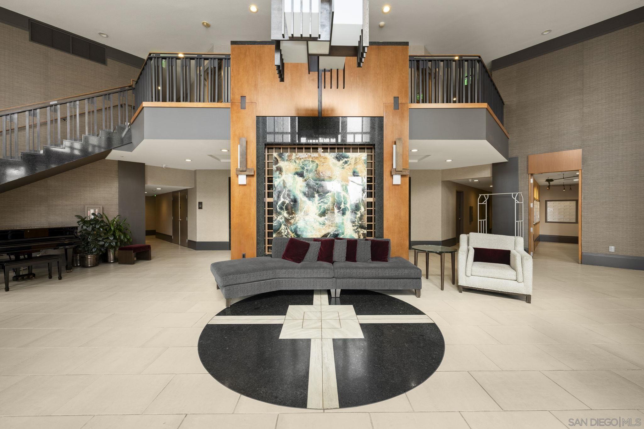 Detail Gallery Image 28 of 49 For 781 W G St, San Diego,  CA 92101 - 3 Beds | 3/1 Baths