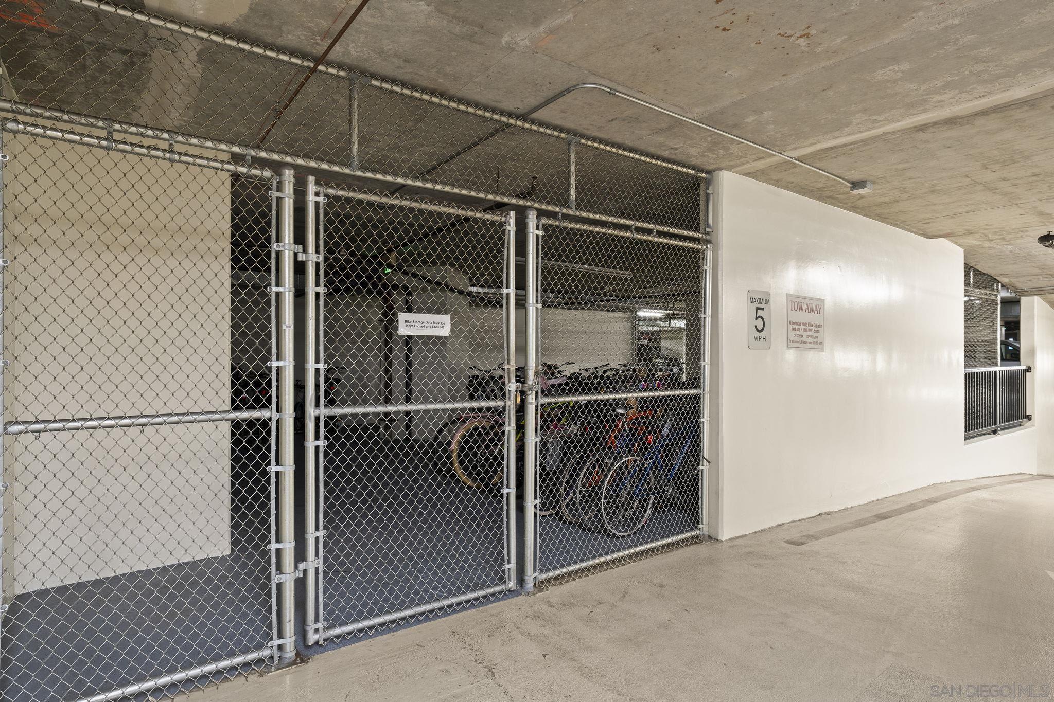 Detail Gallery Image 39 of 49 For 781 W G St, San Diego,  CA 92101 - 3 Beds | 3/1 Baths