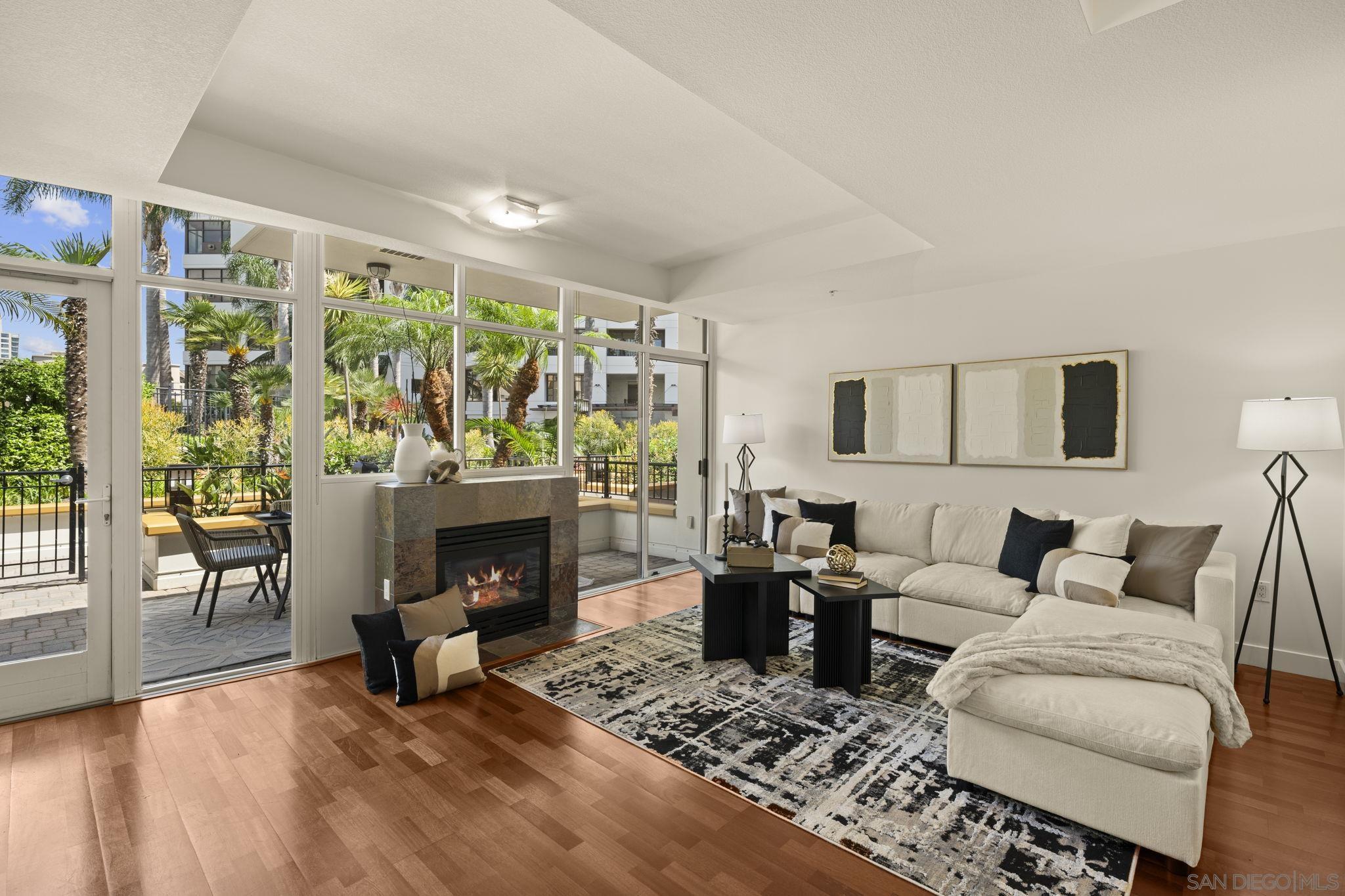 Detail Gallery Image 9 of 49 For 781 W G St, San Diego,  CA 92101 - 3 Beds | 3/1 Baths