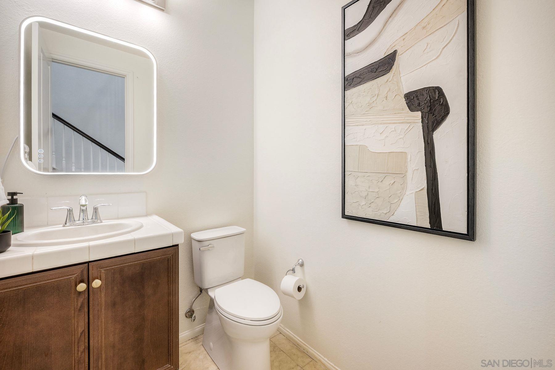 Detail Gallery Image 17 of 57 For 11559  Sweet Willow Way, San Diego,  CA 92131 - 5 Beds | 3/1 Baths