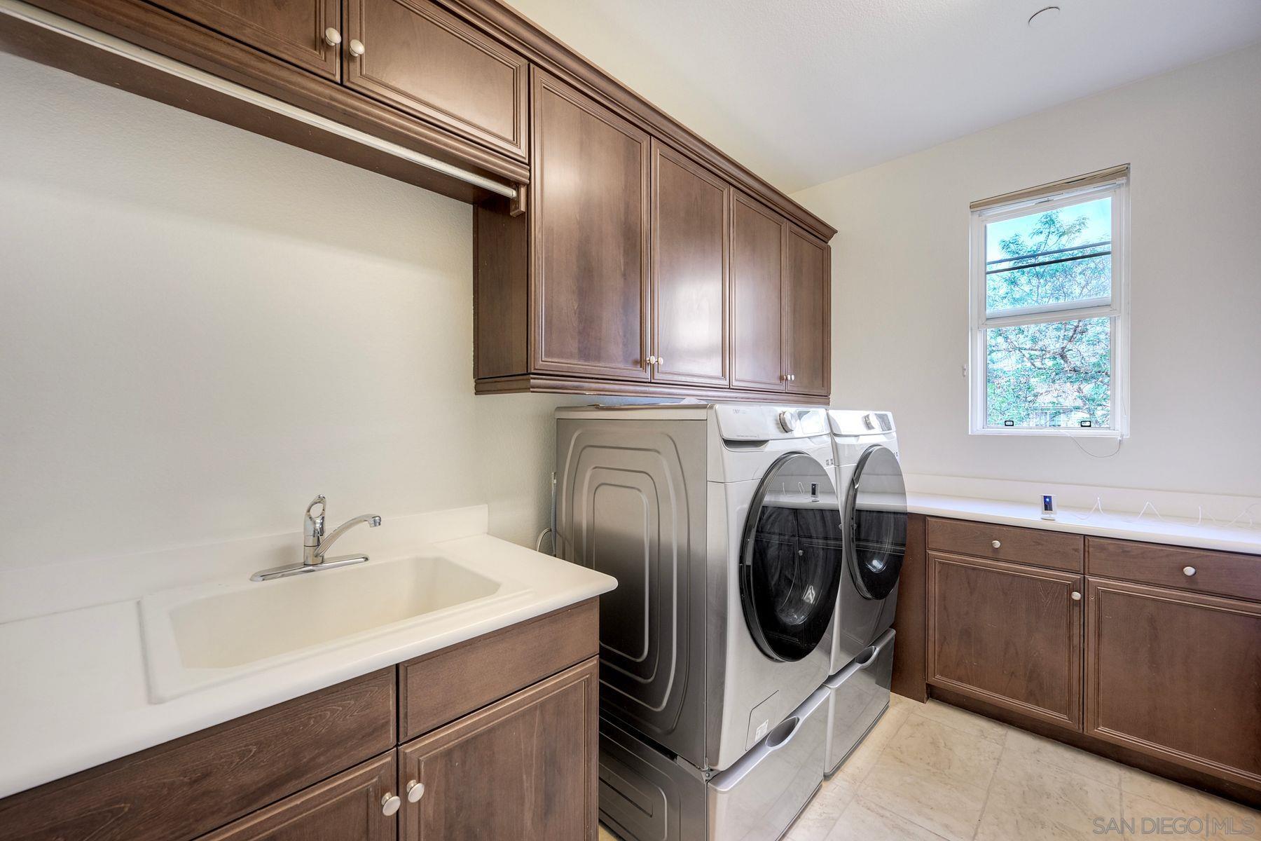 Detail Gallery Image 23 of 57 For 11559  Sweet Willow Way, San Diego,  CA 92131 - 5 Beds | 3/1 Baths