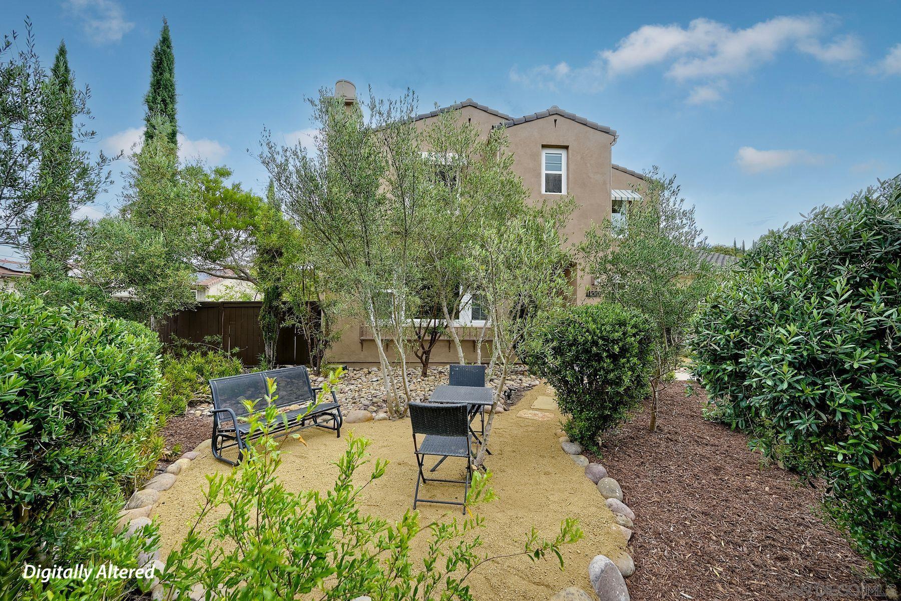 Detail Gallery Image 4 of 57 For 11559  Sweet Willow Way, San Diego,  CA 92131 - 5 Beds | 3/1 Baths