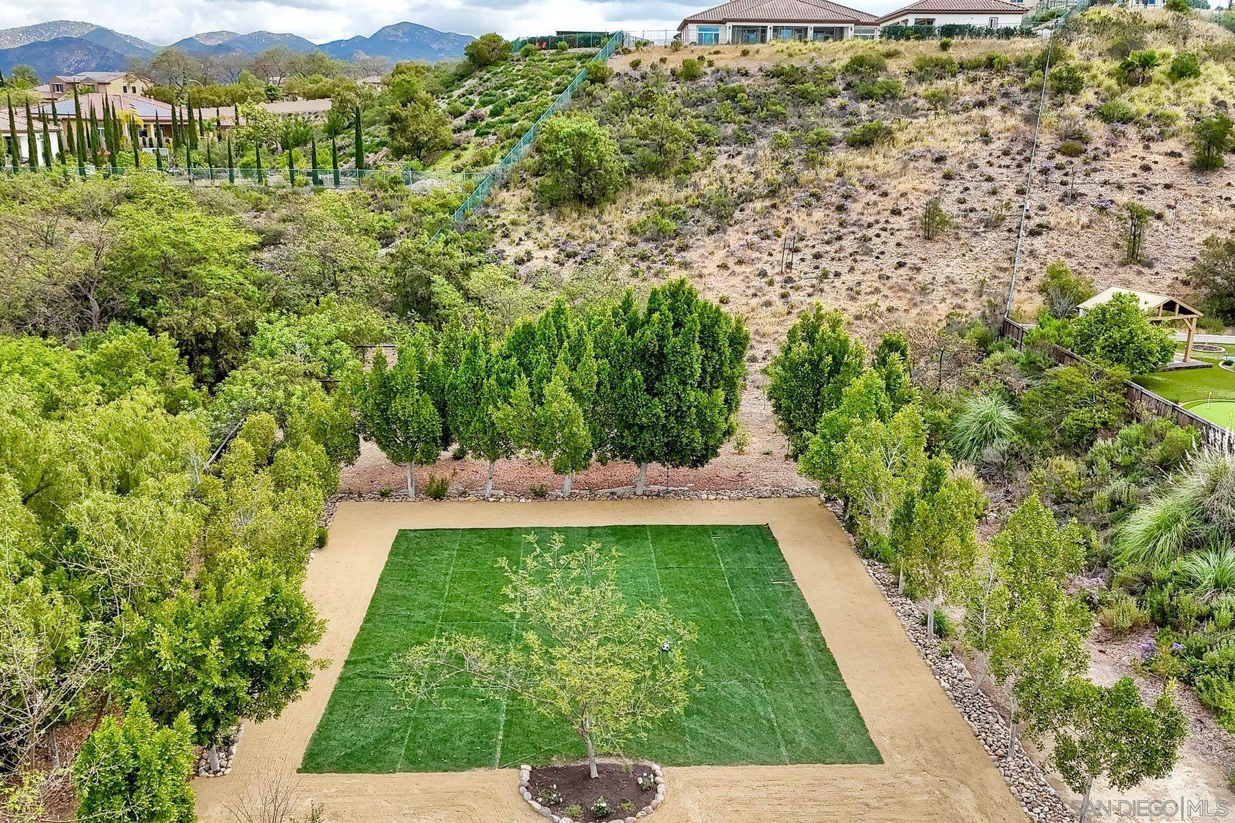 Detail Gallery Image 55 of 57 For 11559  Sweet Willow Way, San Diego,  CA 92131 - 5 Beds | 3/1 Baths