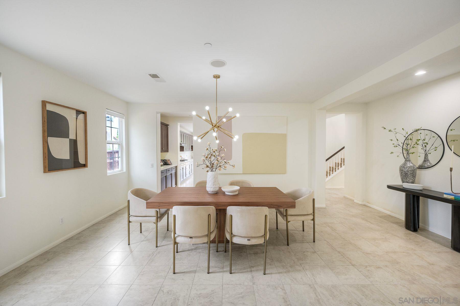 Detail Gallery Image 8 of 57 For 11559  Sweet Willow Way, San Diego,  CA 92131 - 5 Beds | 3/1 Baths