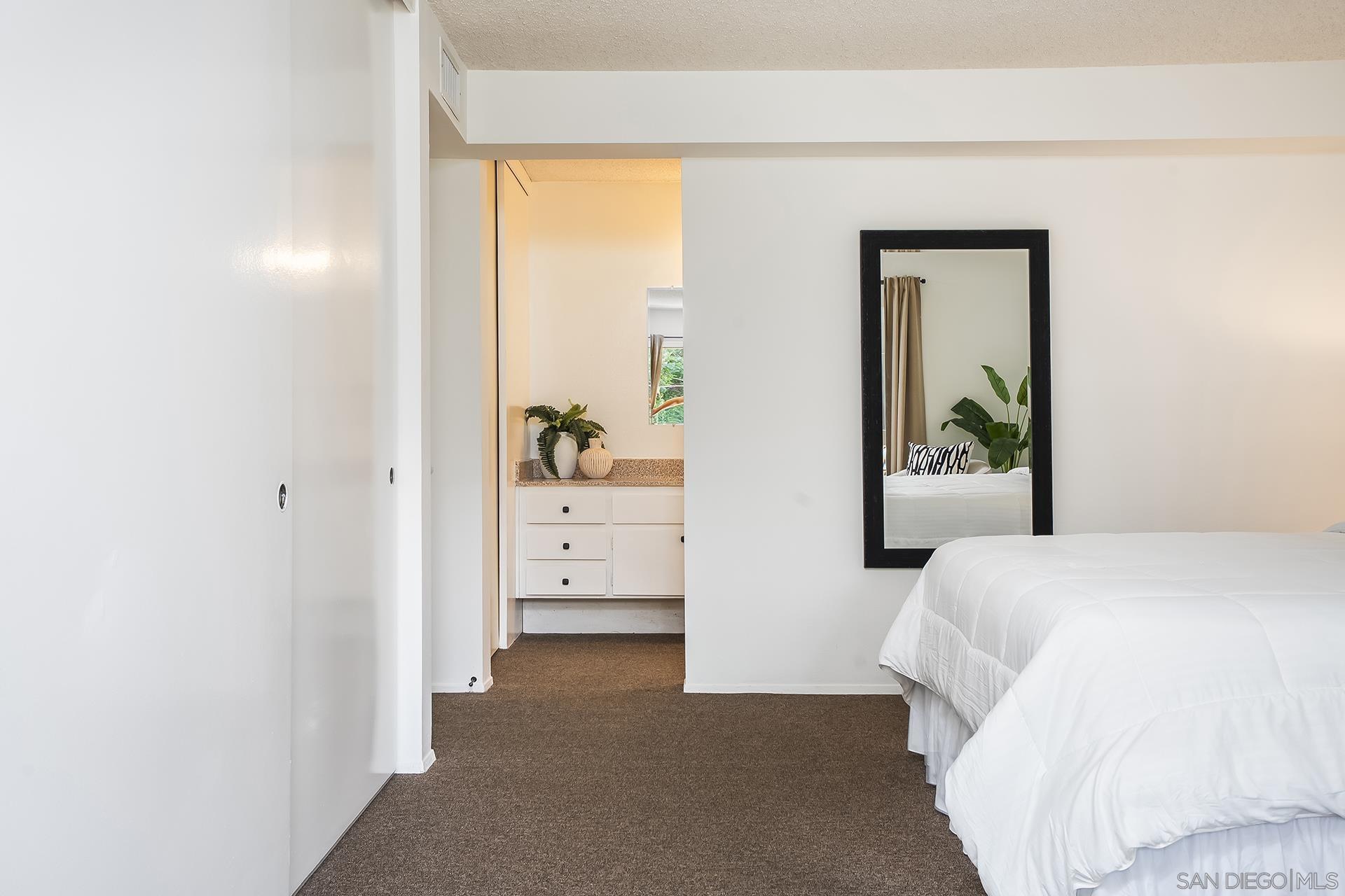 Detail Gallery Image 22 of 59 For 3982  Valeta  #273,  San Diego,  CA 92110 - 1 Beds | 1 Baths