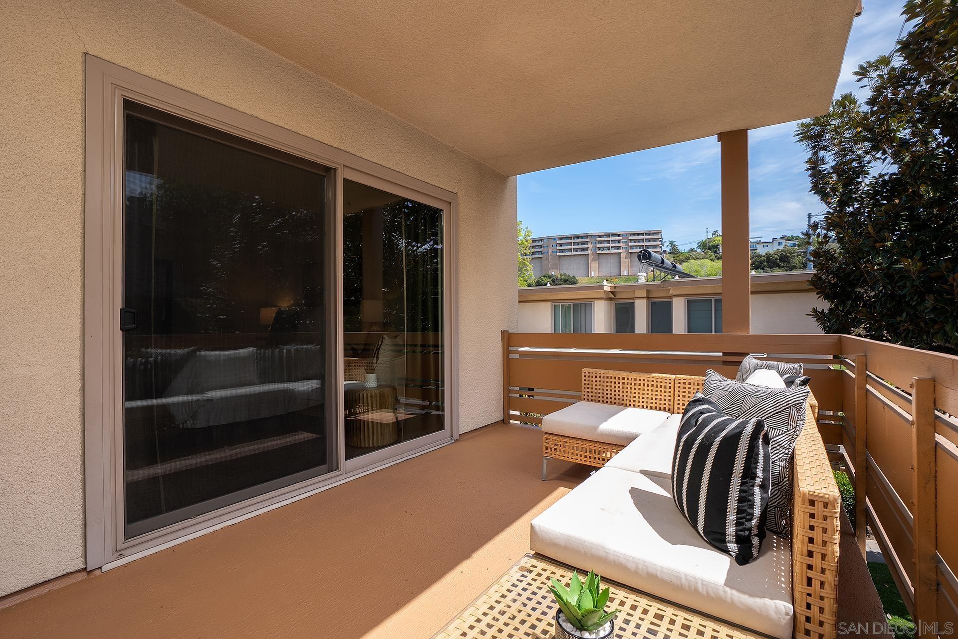 Detail Gallery Image 29 of 59 For 3982  Valeta  #273,  San Diego,  CA 92110 - 1 Beds | 1 Baths